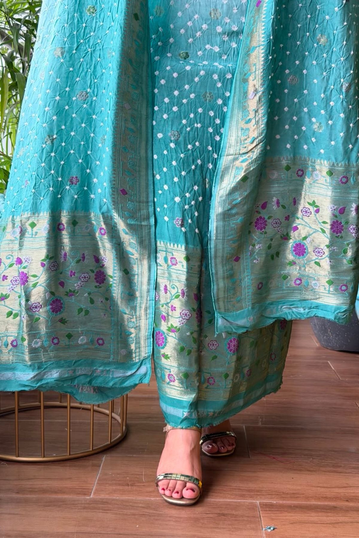 Pure gaji silk full set with hand done bandhani and zari weaving!!