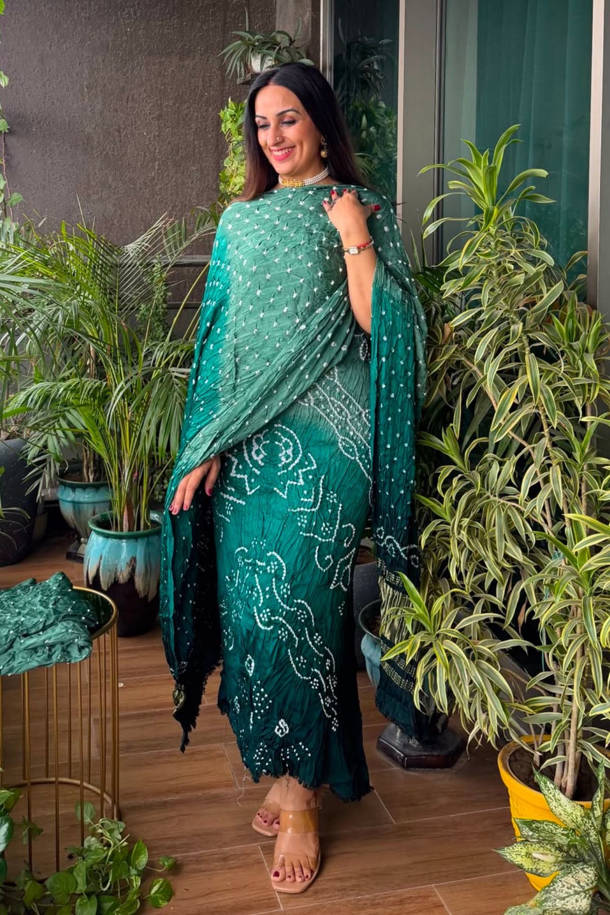 Hand done BANDHANI full set on pure modal!!
