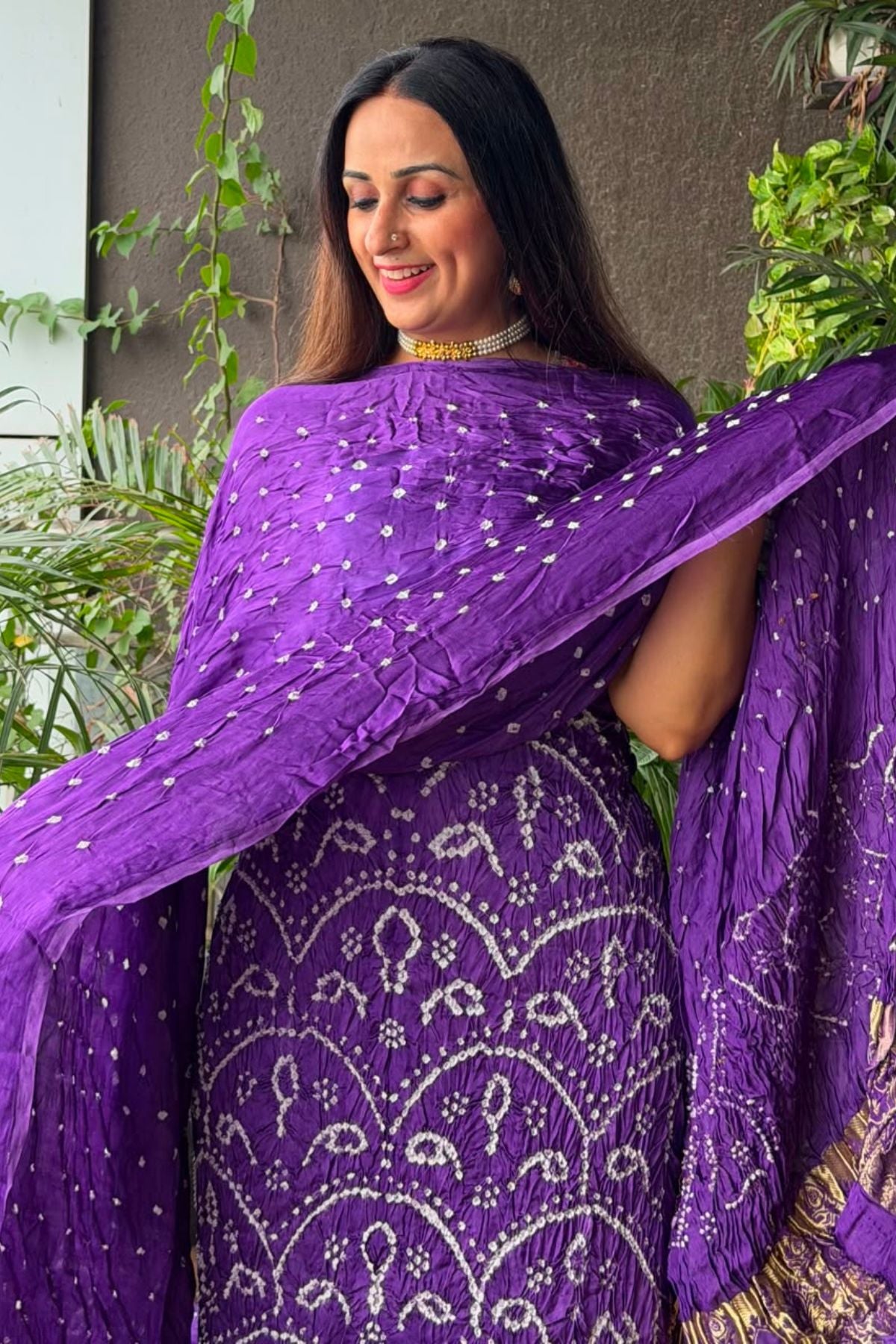 Pure modal silk full set with hand done bandhani and zari weaving!!