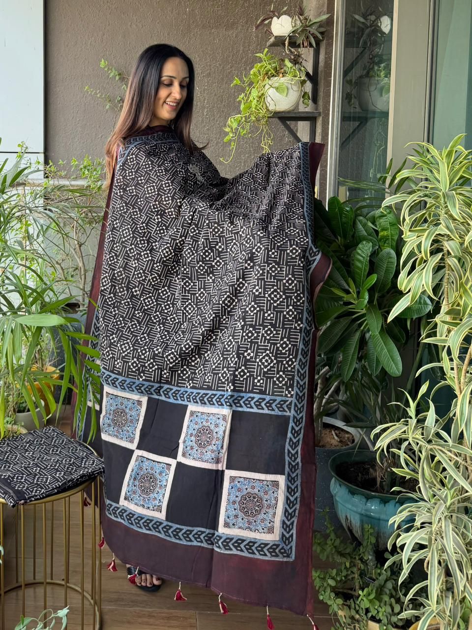 Handblocked Ajrakh Taj cotton full sets!!