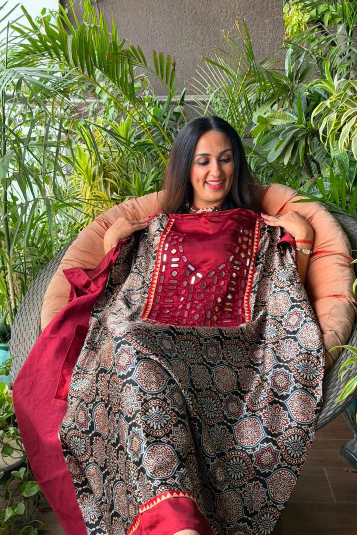 Handcrafted Kutch mirror work kurta on pure Mashru!!