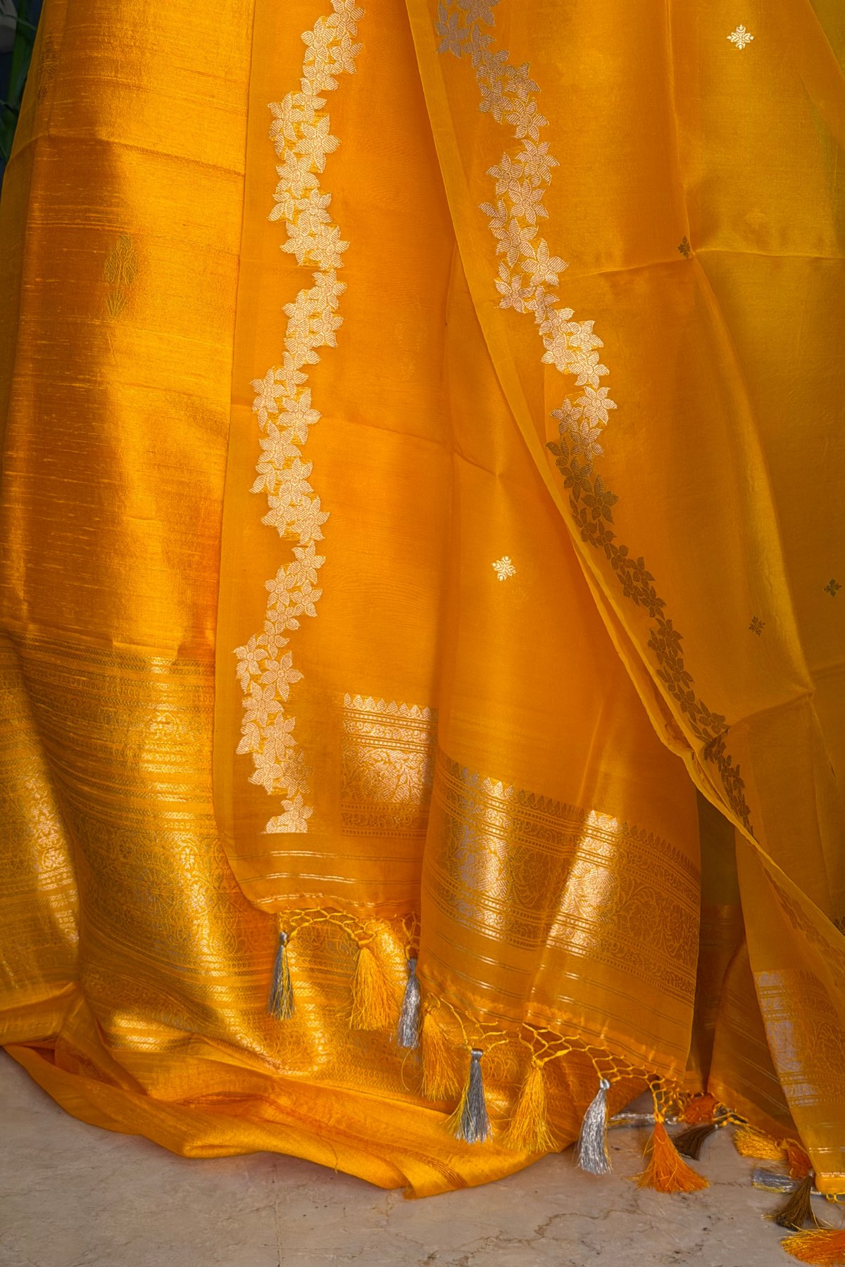 Handwoven Pure Raw silk suit sets with pure organza silk dupatta!!