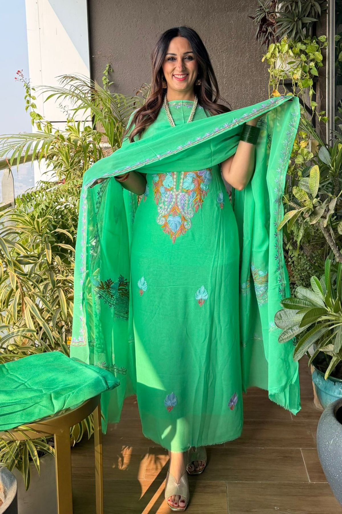 Georgette full suit set with Kashmiri embroidery