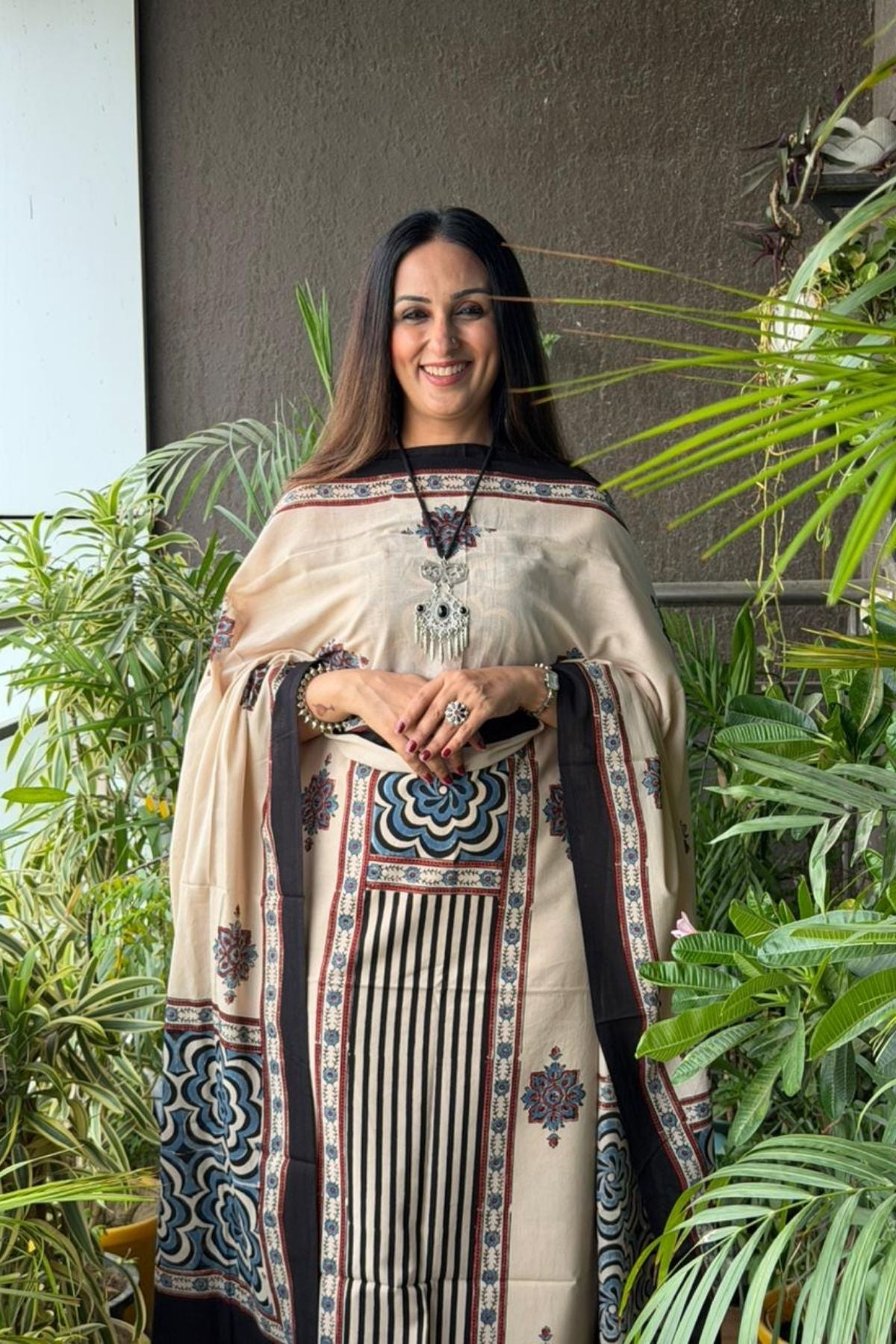 Handblocked Ajrakh Taj cotton full sets!!