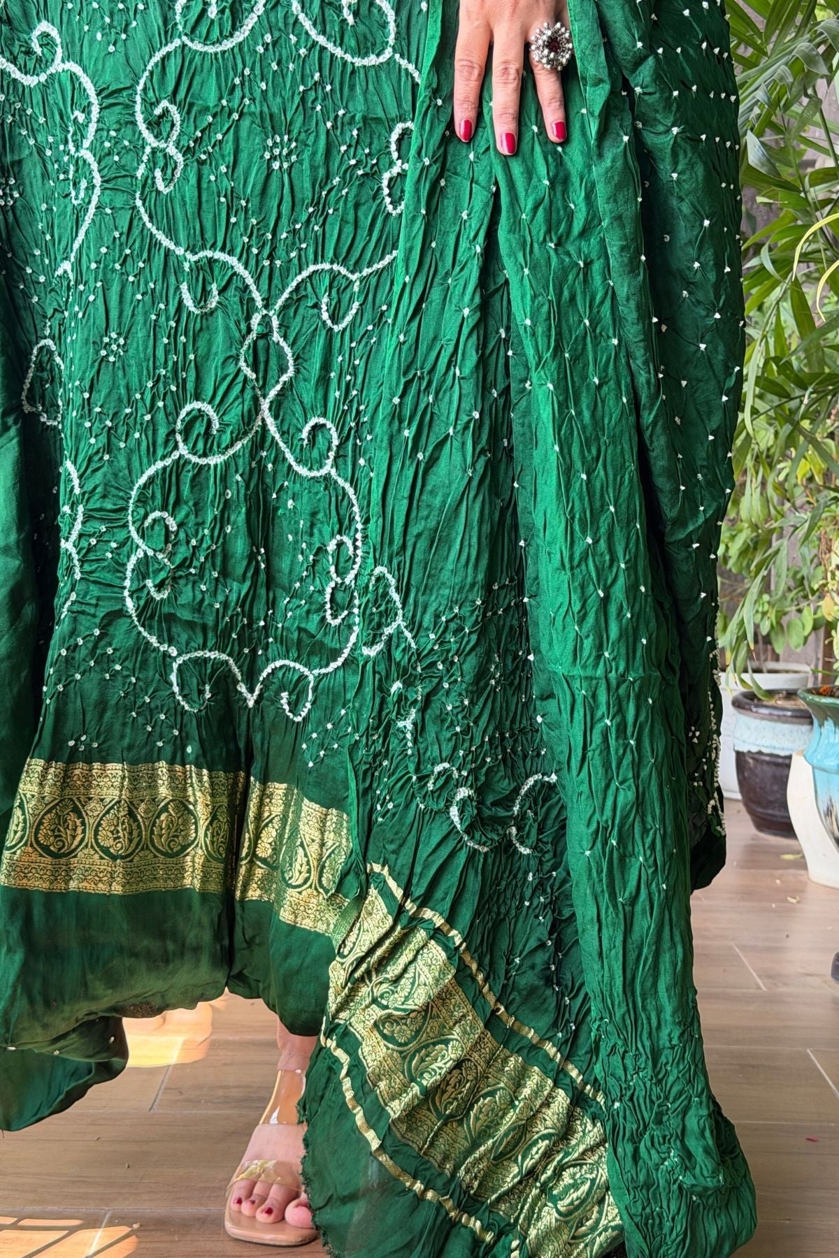 Pure modal silk full set with hand done bandhani and zari weaving!!