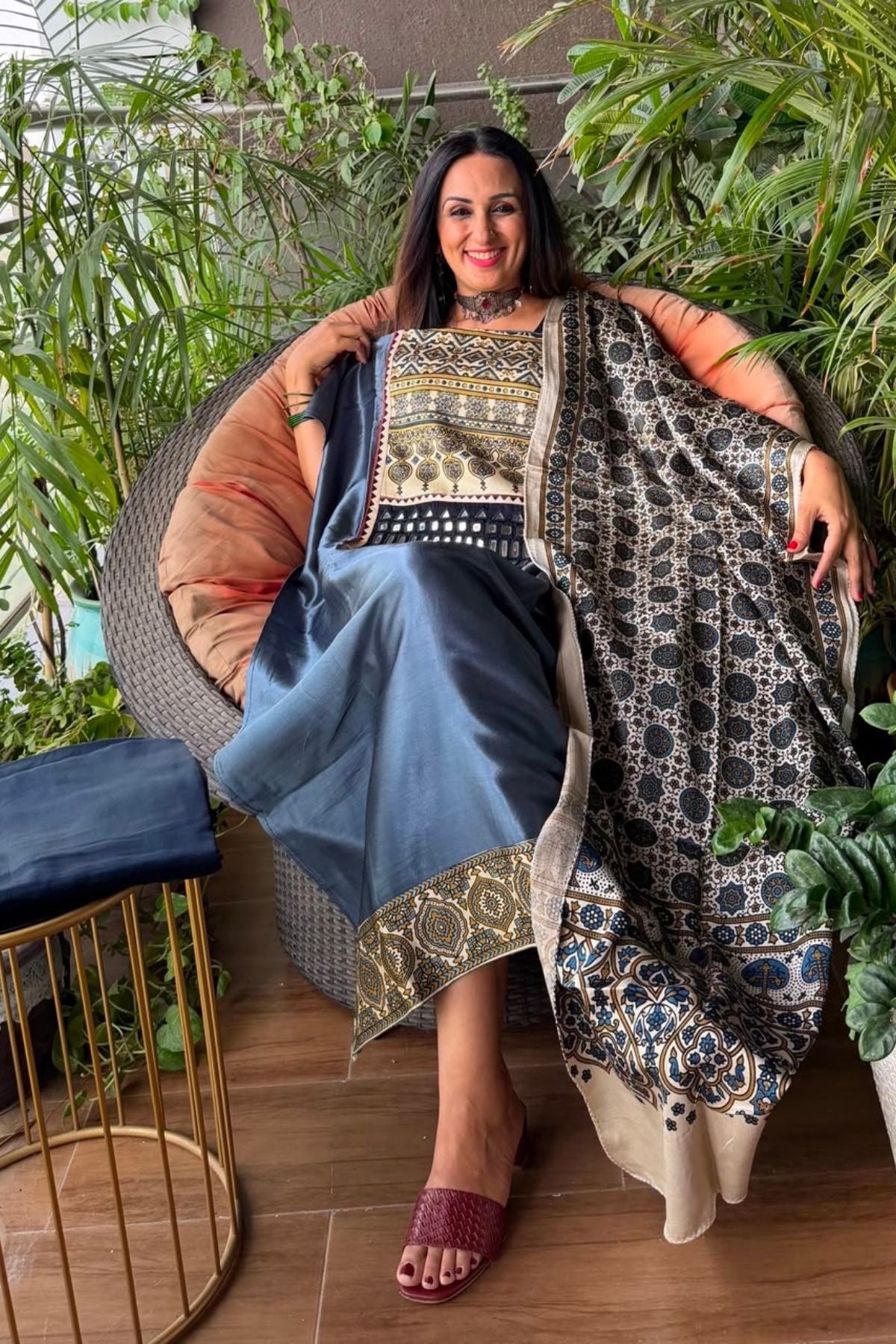 Handcrafted Kutch mirror work Mashru silk full sets!!