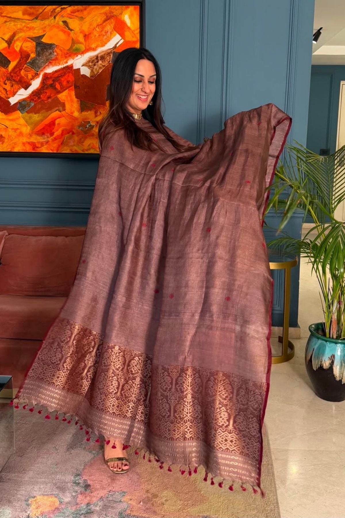 Tangail weave on Pure Tussar Silk -Kurta Dupatta set