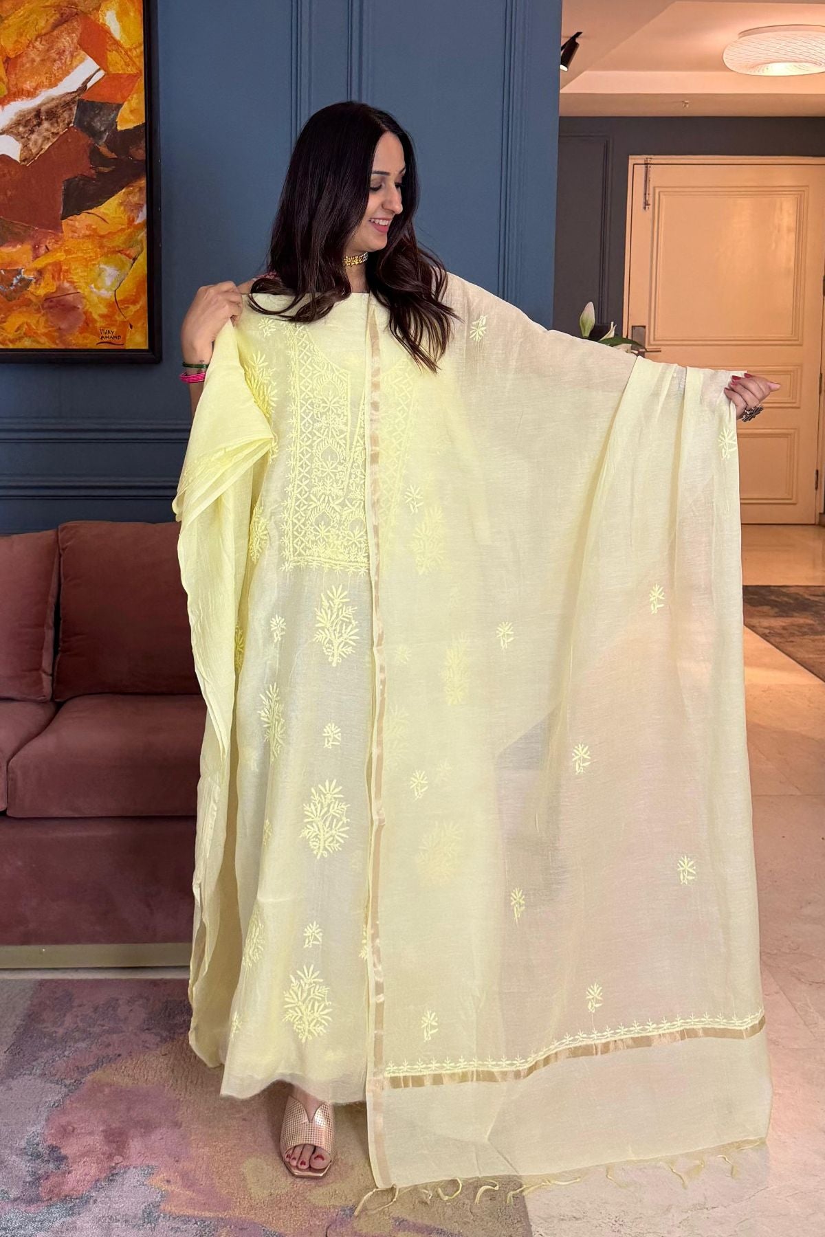 Chikankari on pure Mul cotton!!