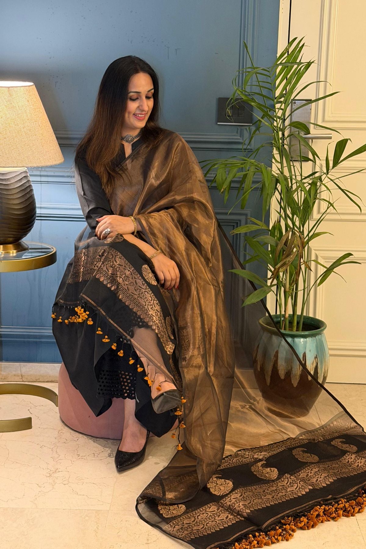 Metallic muslin tissue dupatta!!