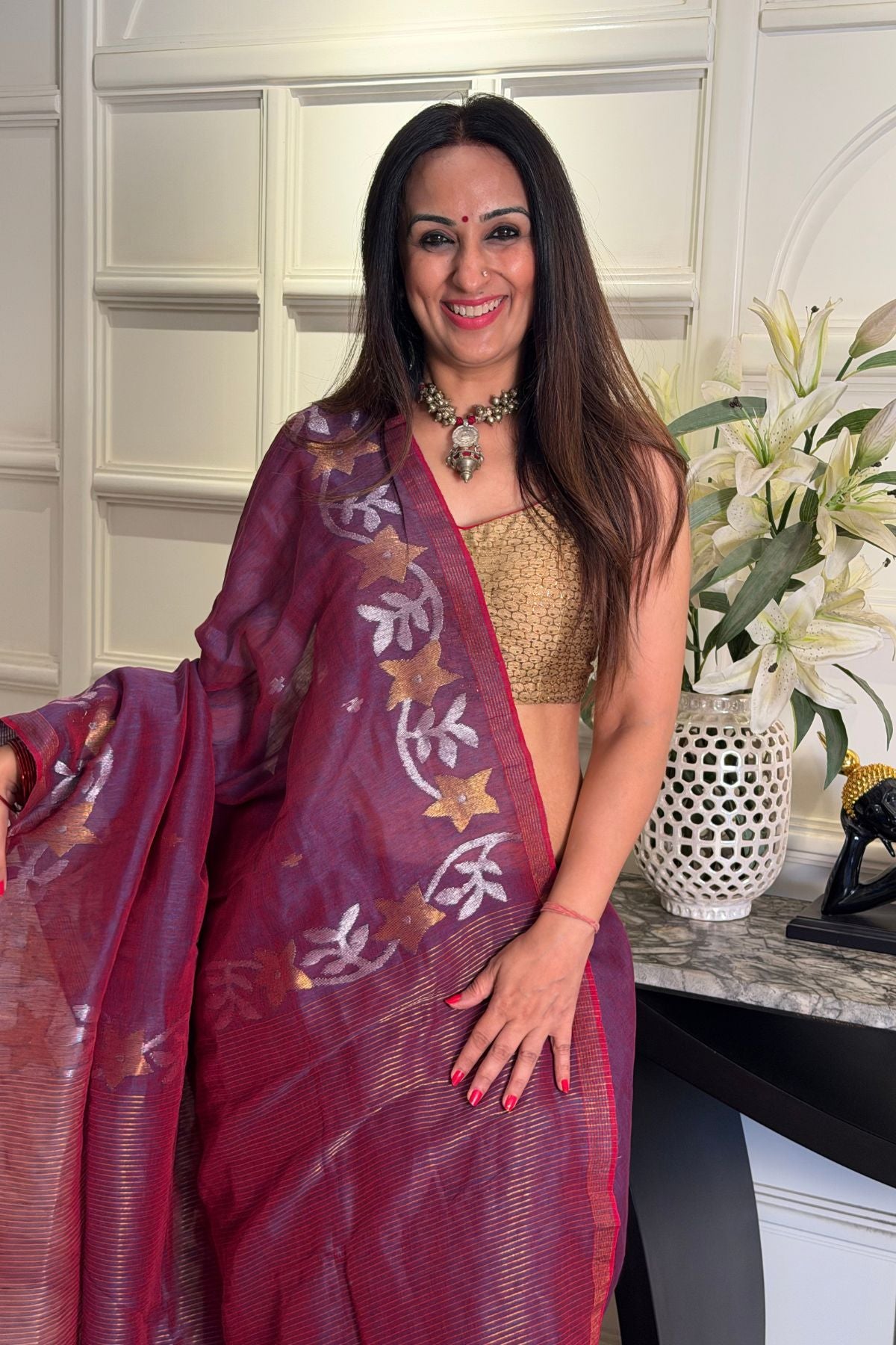 Handwoven Jamdani Linen Saree