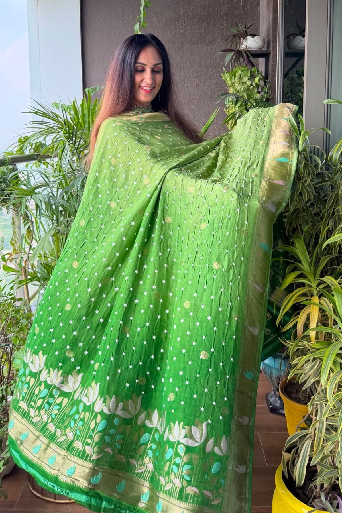 Pure modal silk full set with hand done bandhani and zari weaving!!