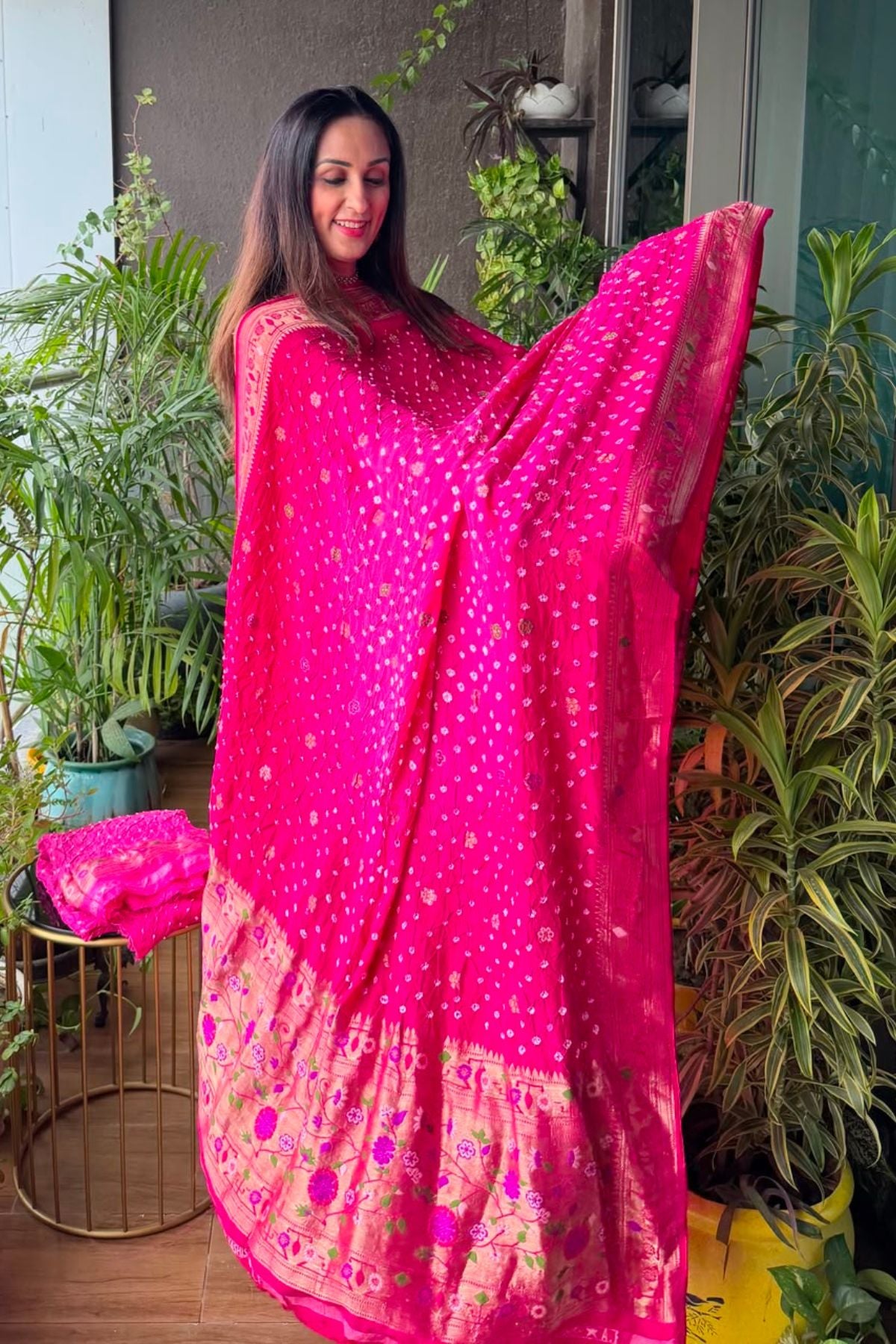 Pure gaji silk full set with hand done bandhani and zari weaving!!