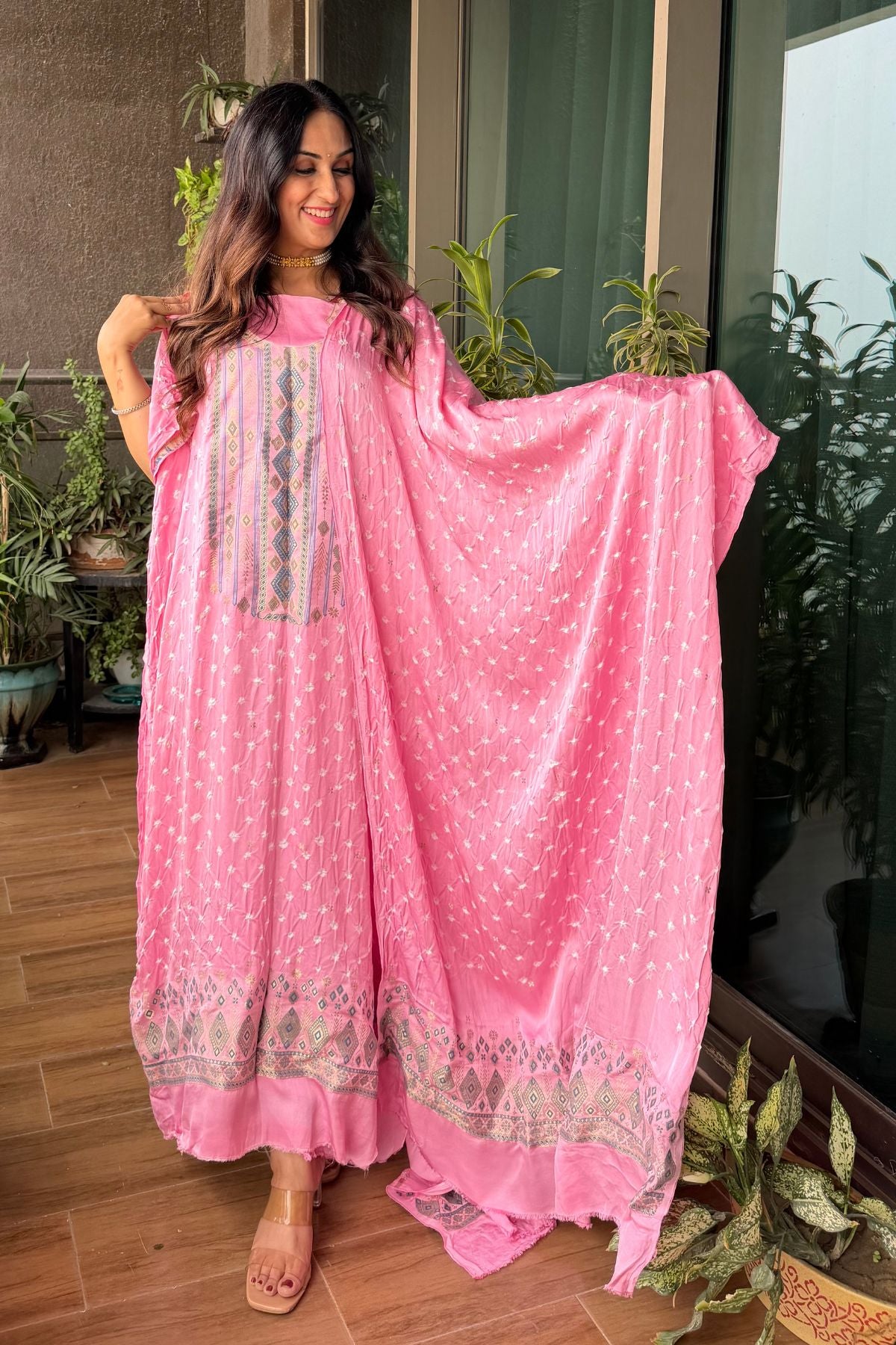 Bandhani with zari work kurta dupatta set on pure modal!!