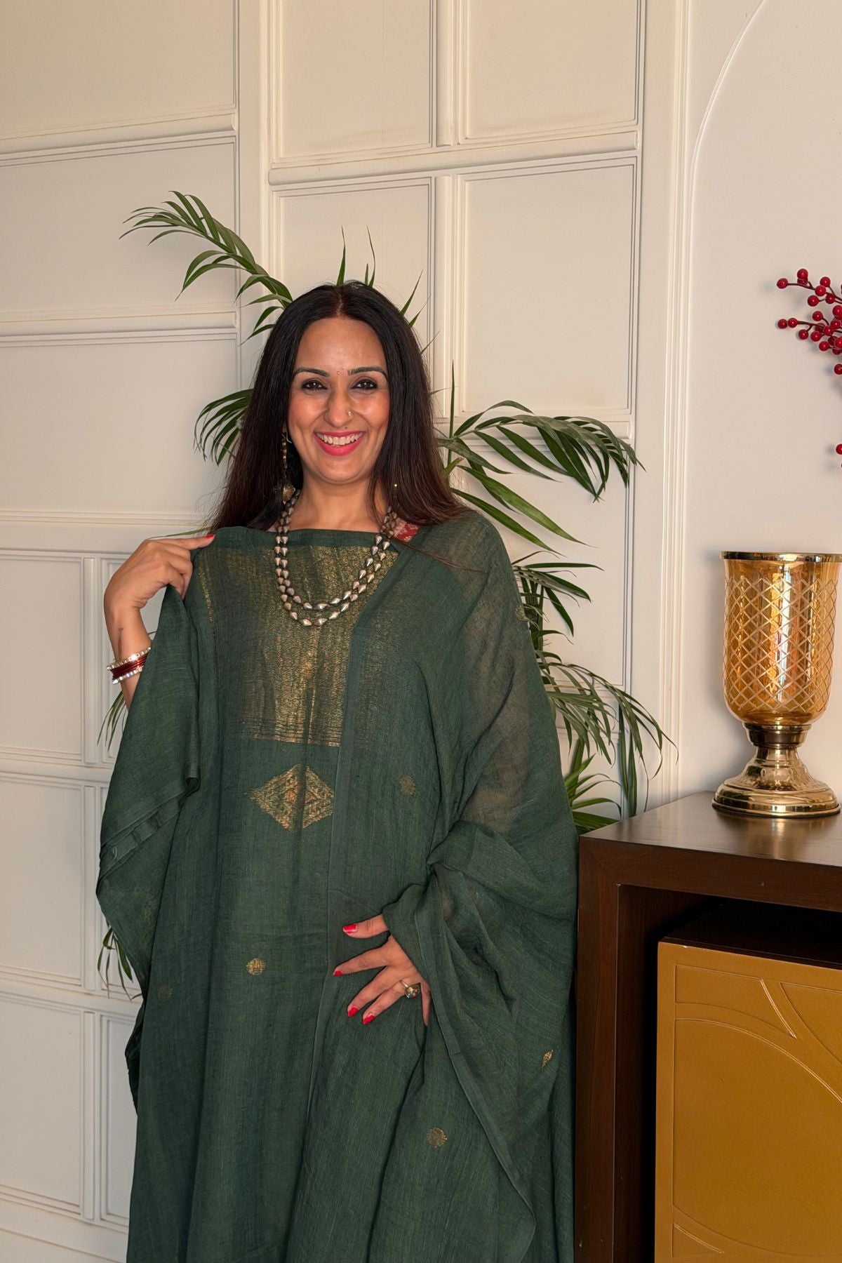 Jamdani Handwoven linen by linen sets!!