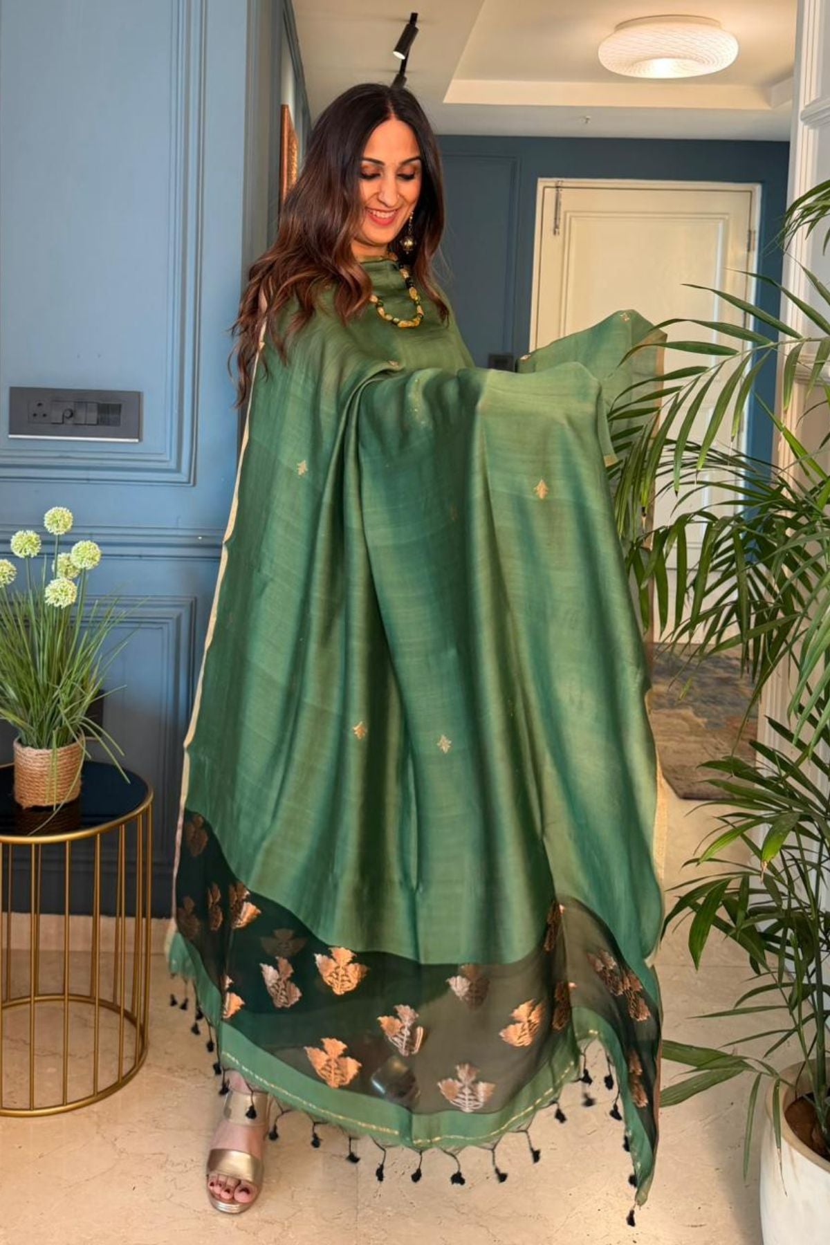 Pure Muslin Bangalore Silk kurta dupatta set with Jamdani work!!