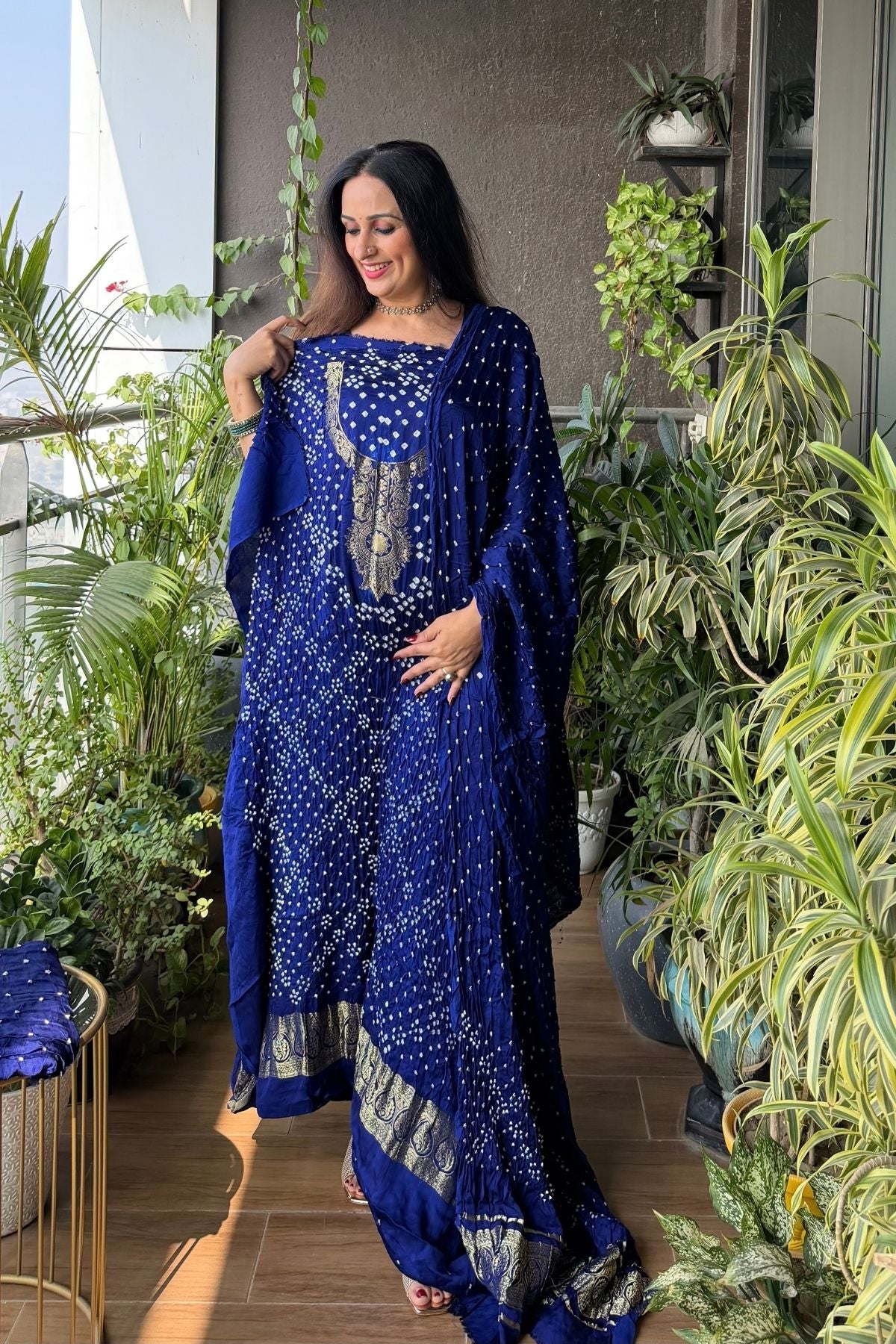 Pure modal silk full set with hand done bandhani and zari weaving!!