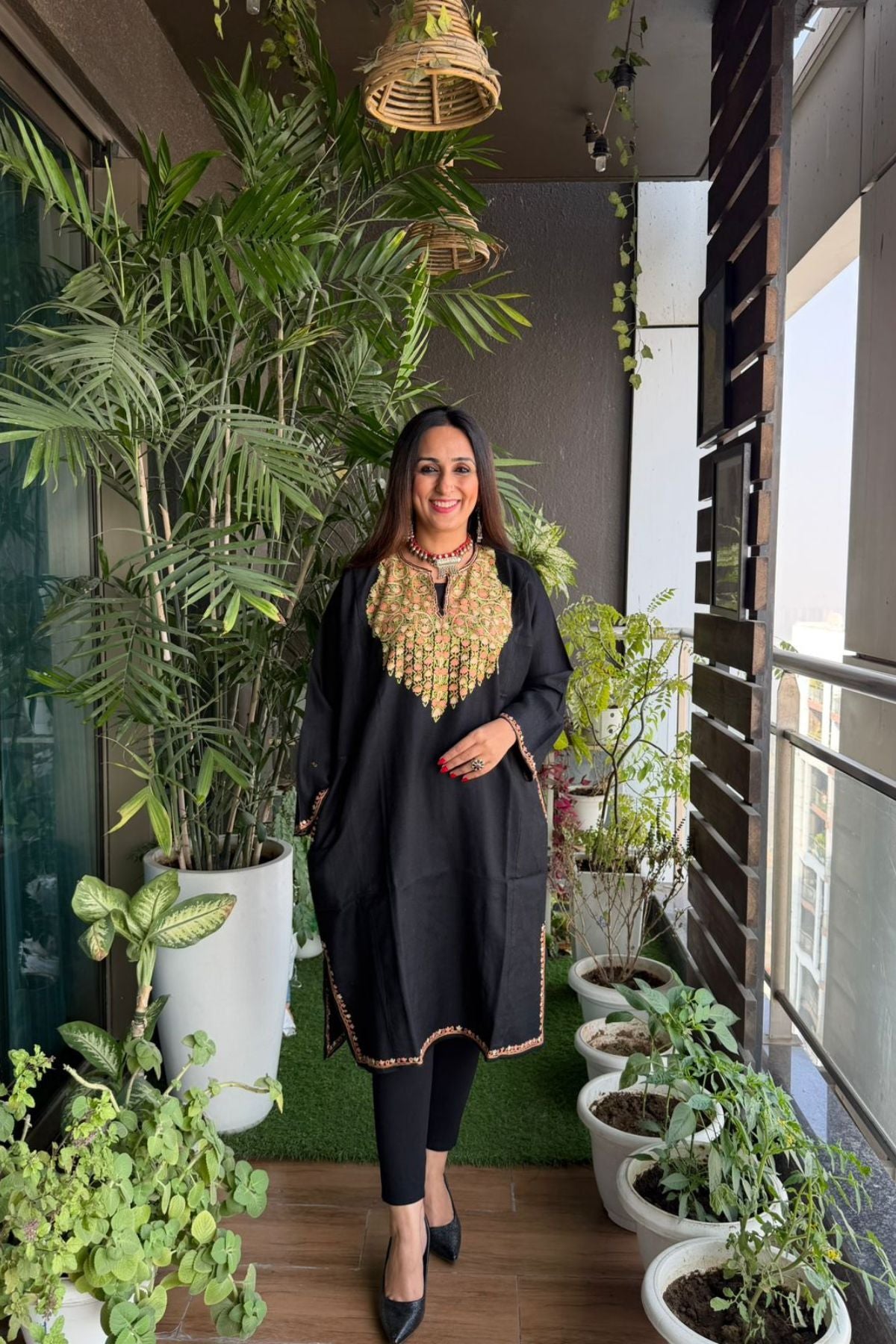 Woollen Kashmiri Phiran with Aari work