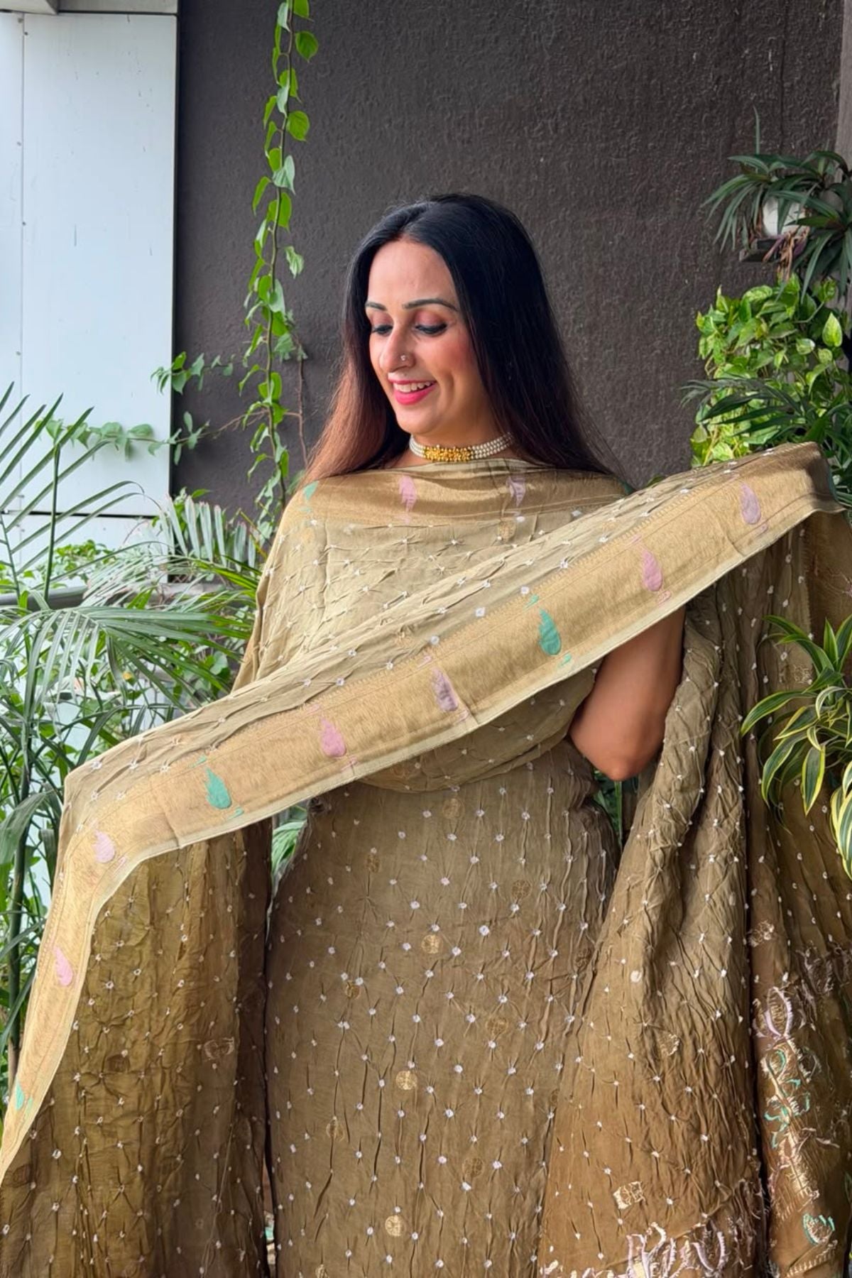 Pure modal silk full set with hand done bandhani and zari weaving!!