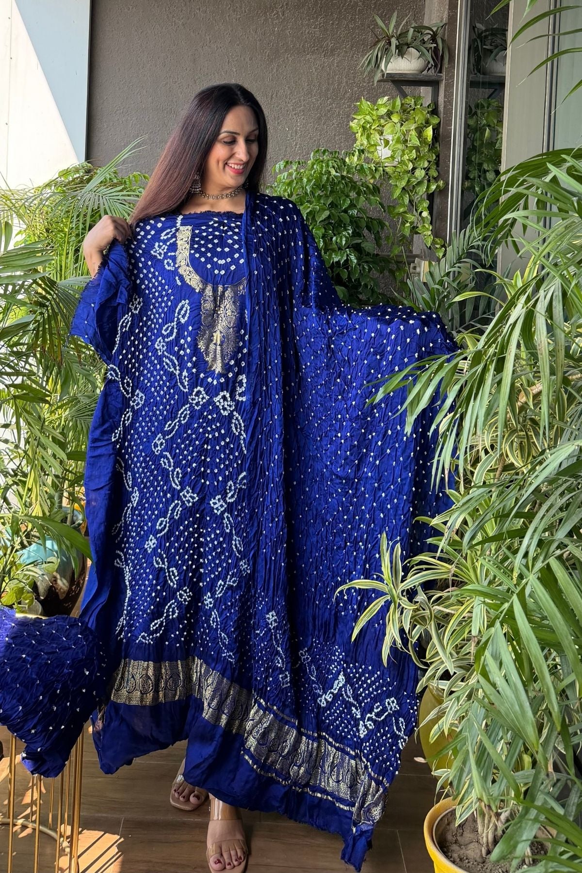 Pure modal silk full set with hand done bandhani and zari weaving!!