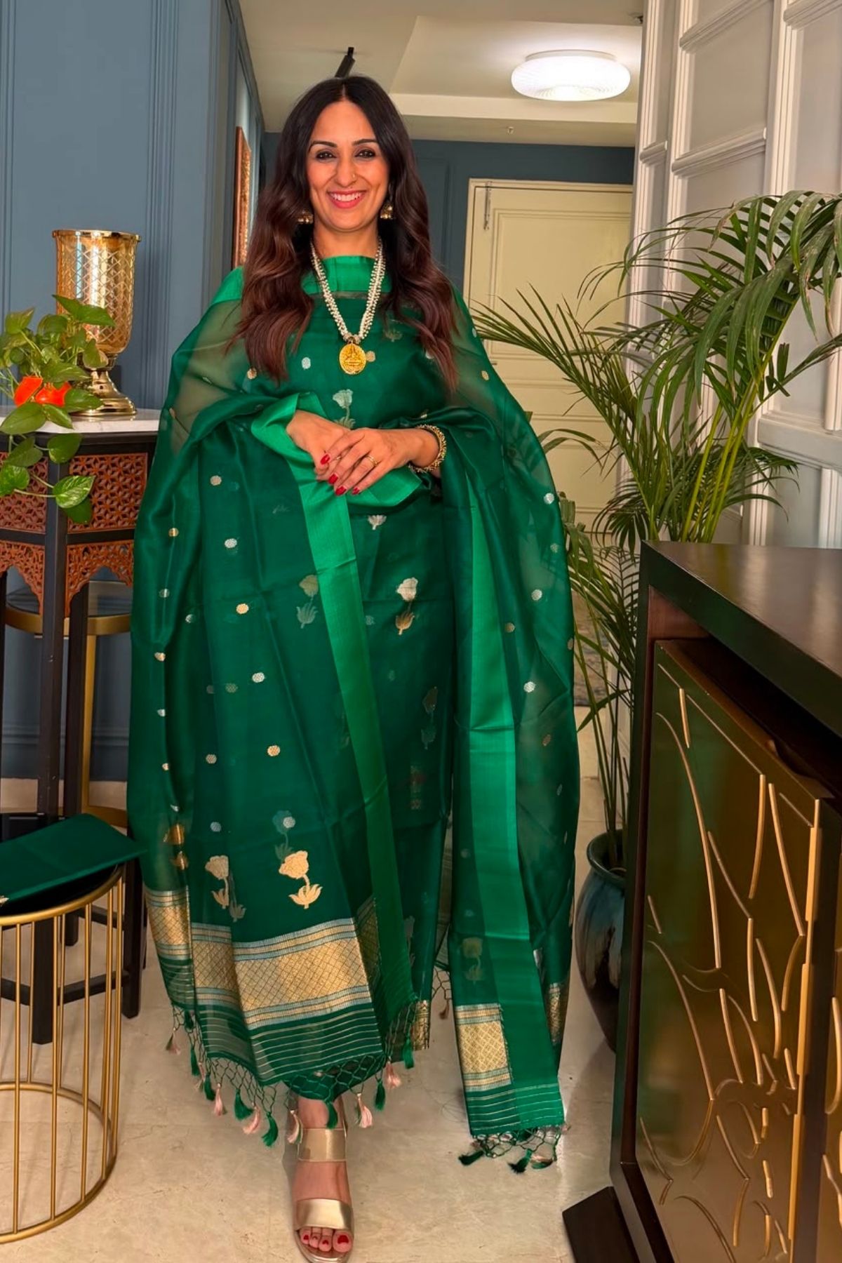 New Banarasi weave suit sets on pure organza silk!!