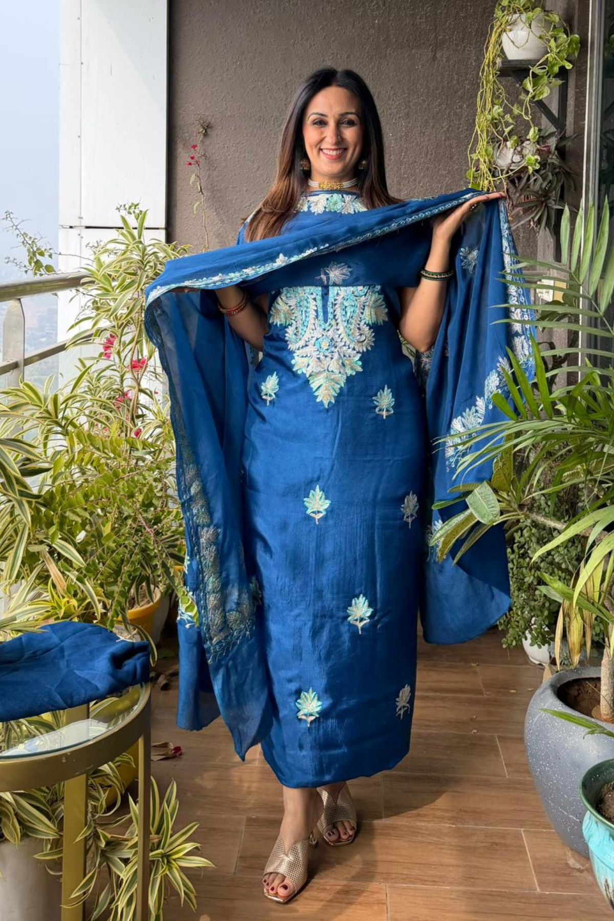 Upadda suit sets with Kashmiri Aari work!!