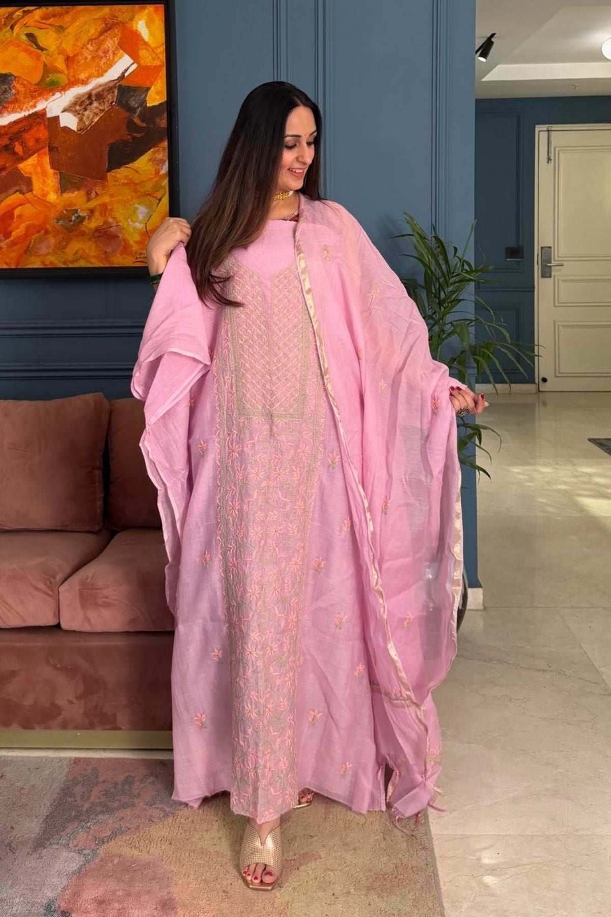 Chikankari on pure Mul cotton!!