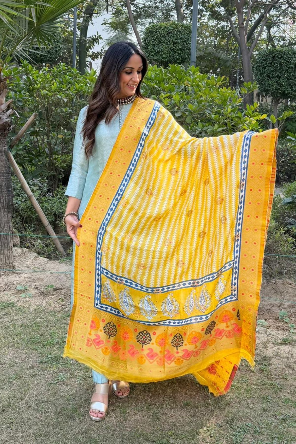 Banarasi dola silk dupatta with Bagh hand block