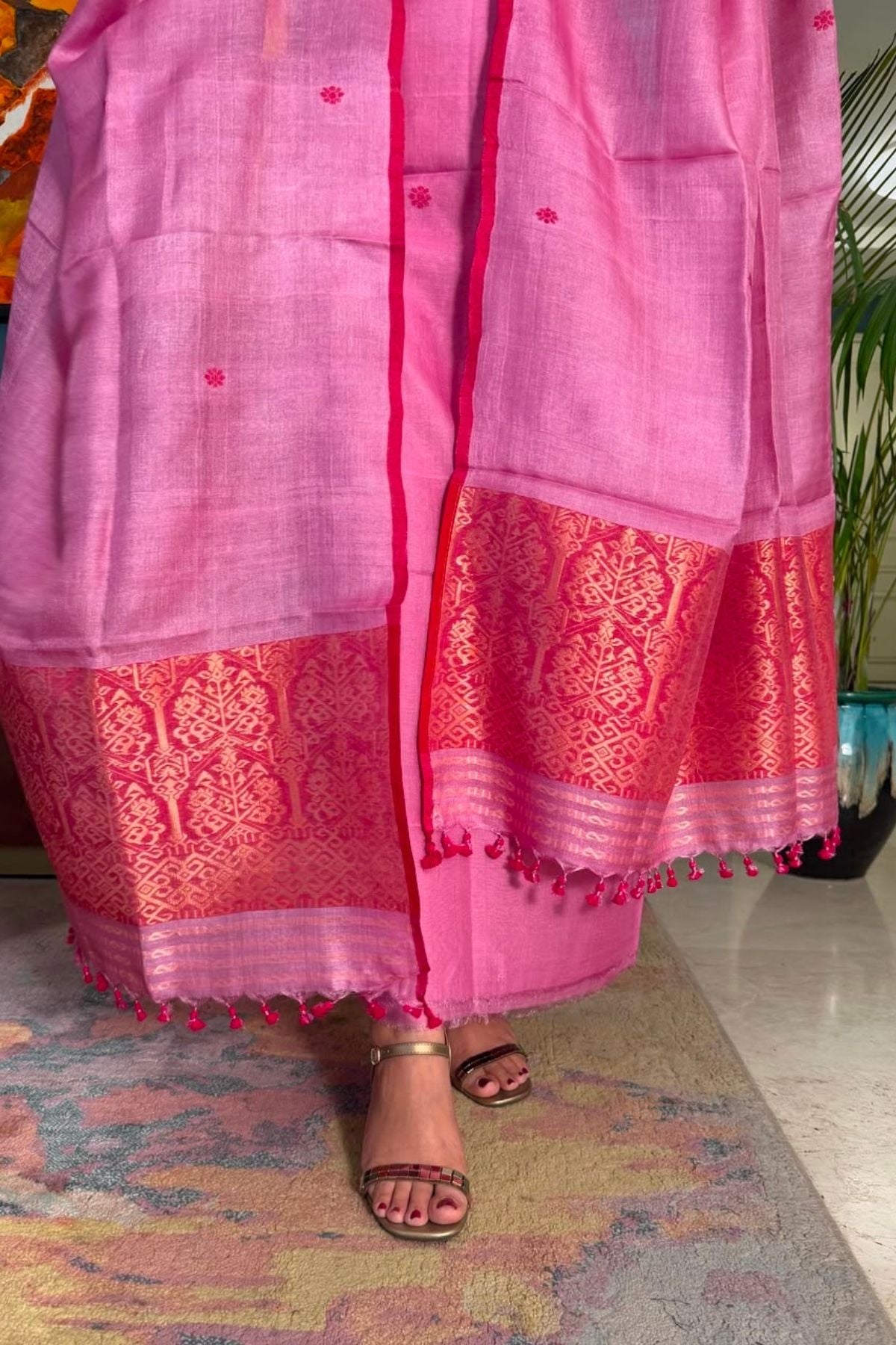 Tangail weave on Pure Tussar Silk -Kurta Dupatta set