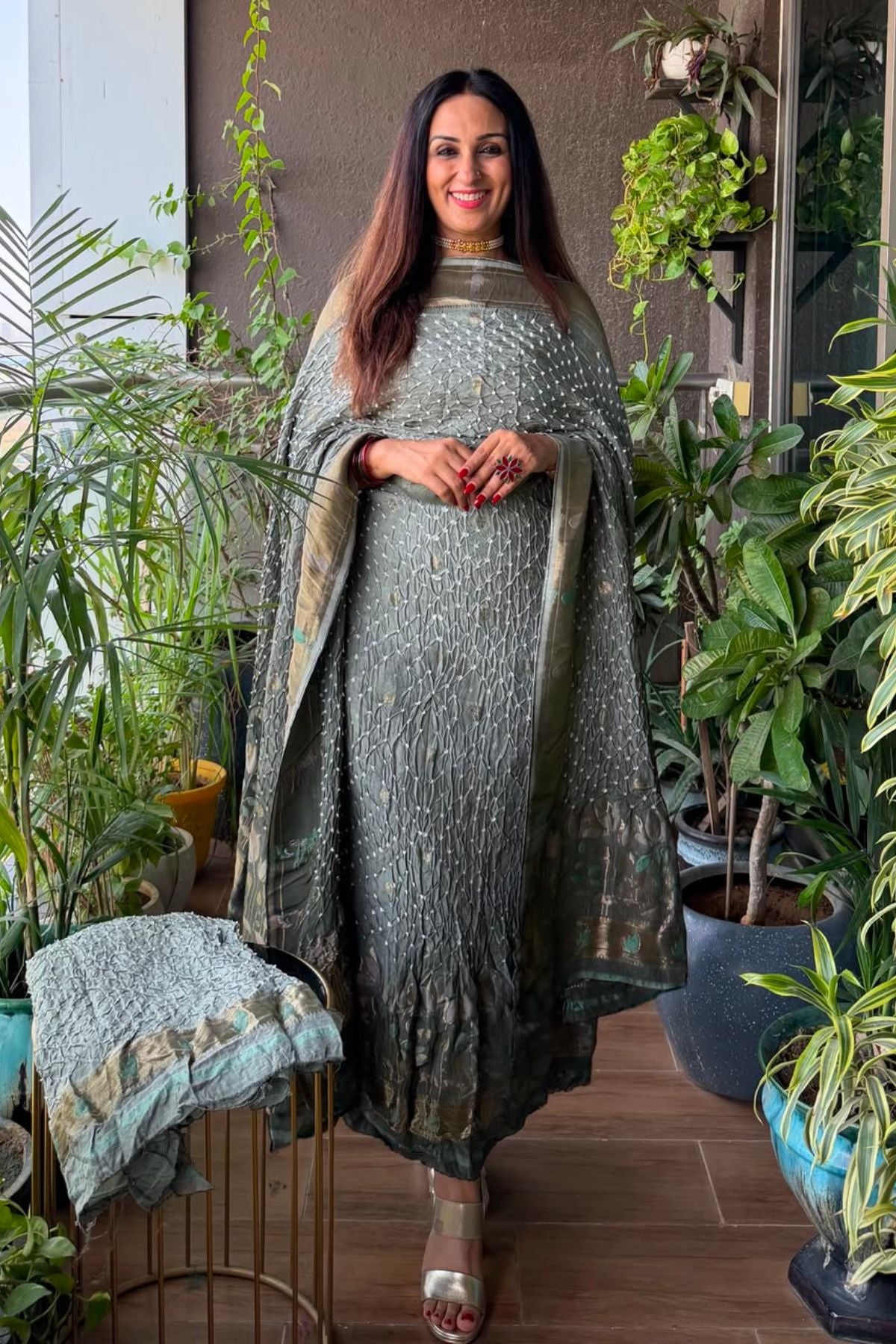 Pure gaji silk full set with hand done bandhani and zari weaving!!