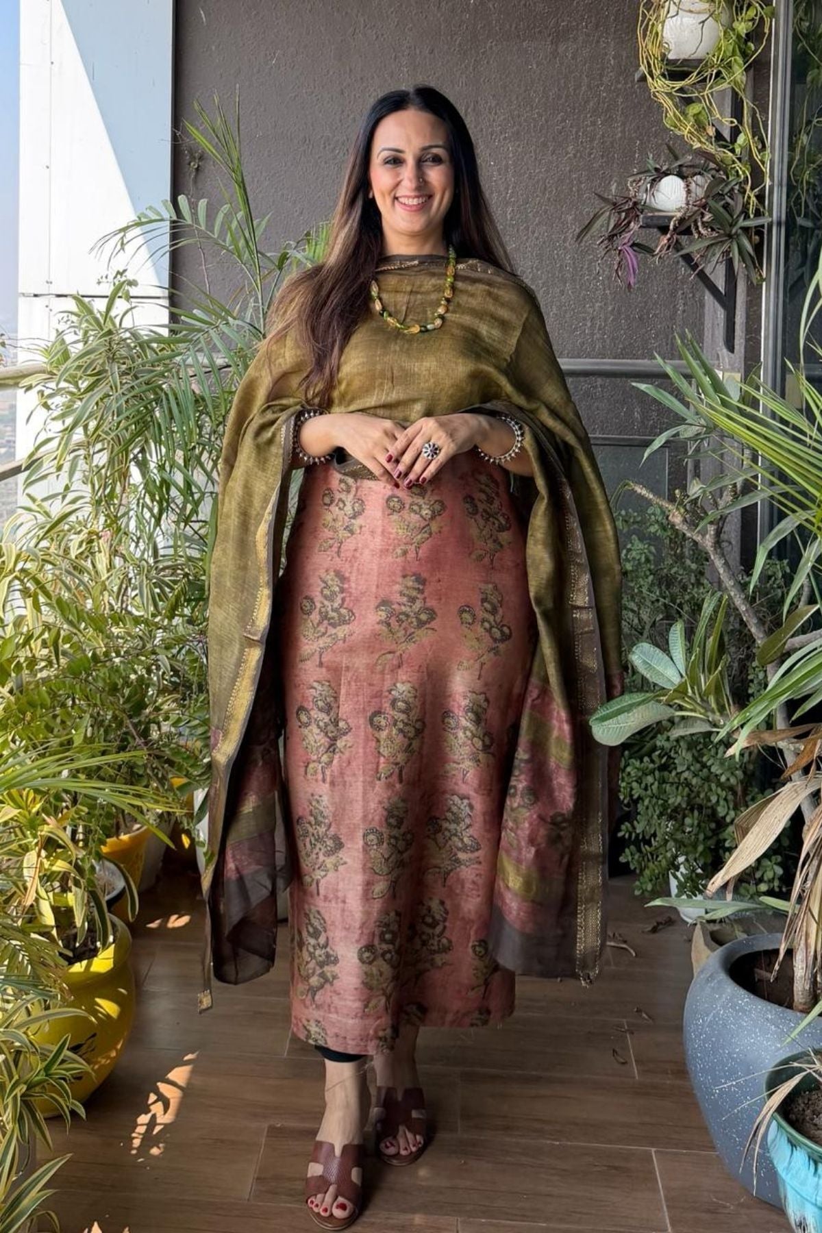 Handblocked with Pomegranate peel kurta dupatta sets in Maheshwari!!