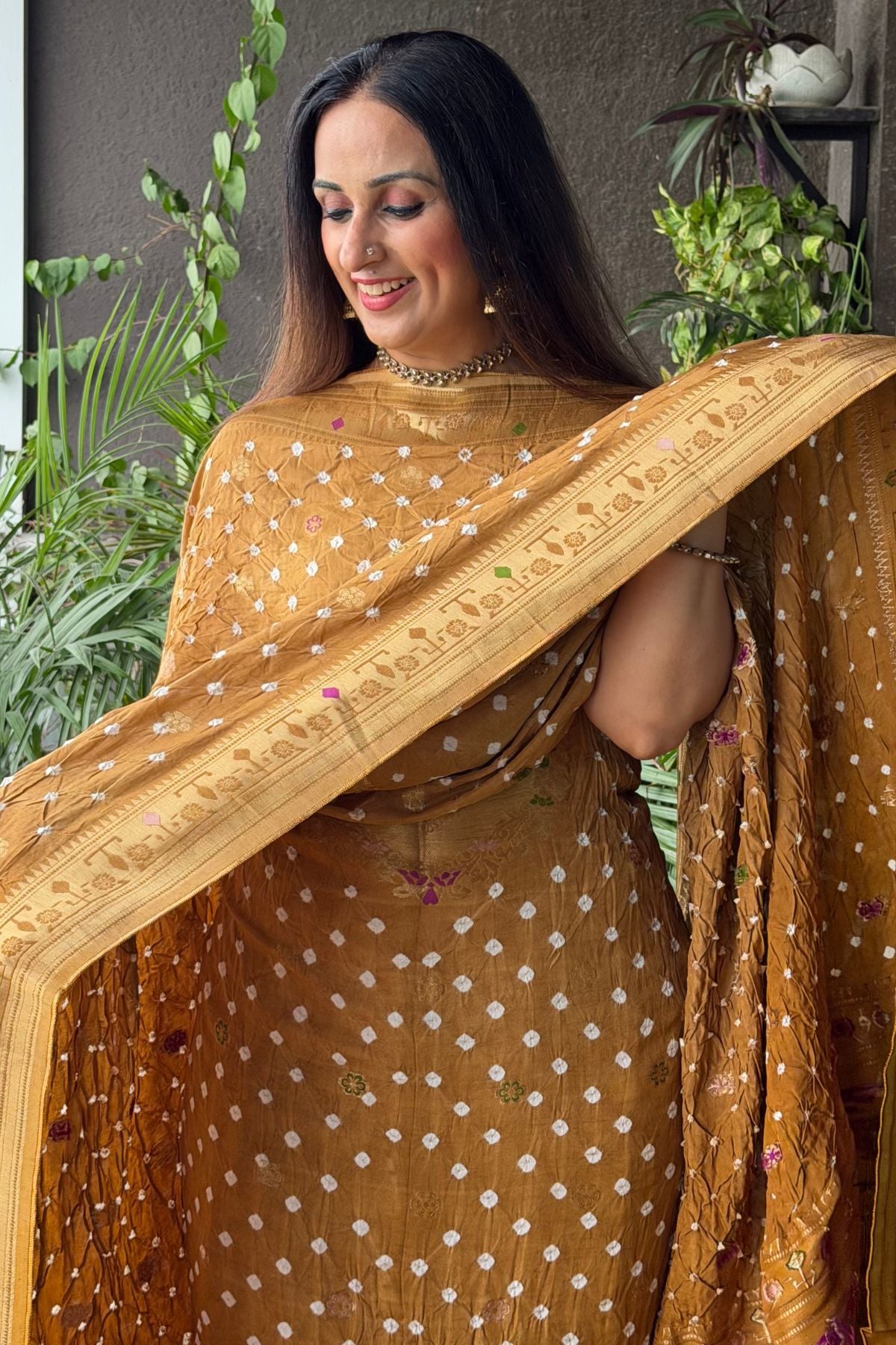 Pure gaji silk full set with hand done bandhani and zari weaving!!