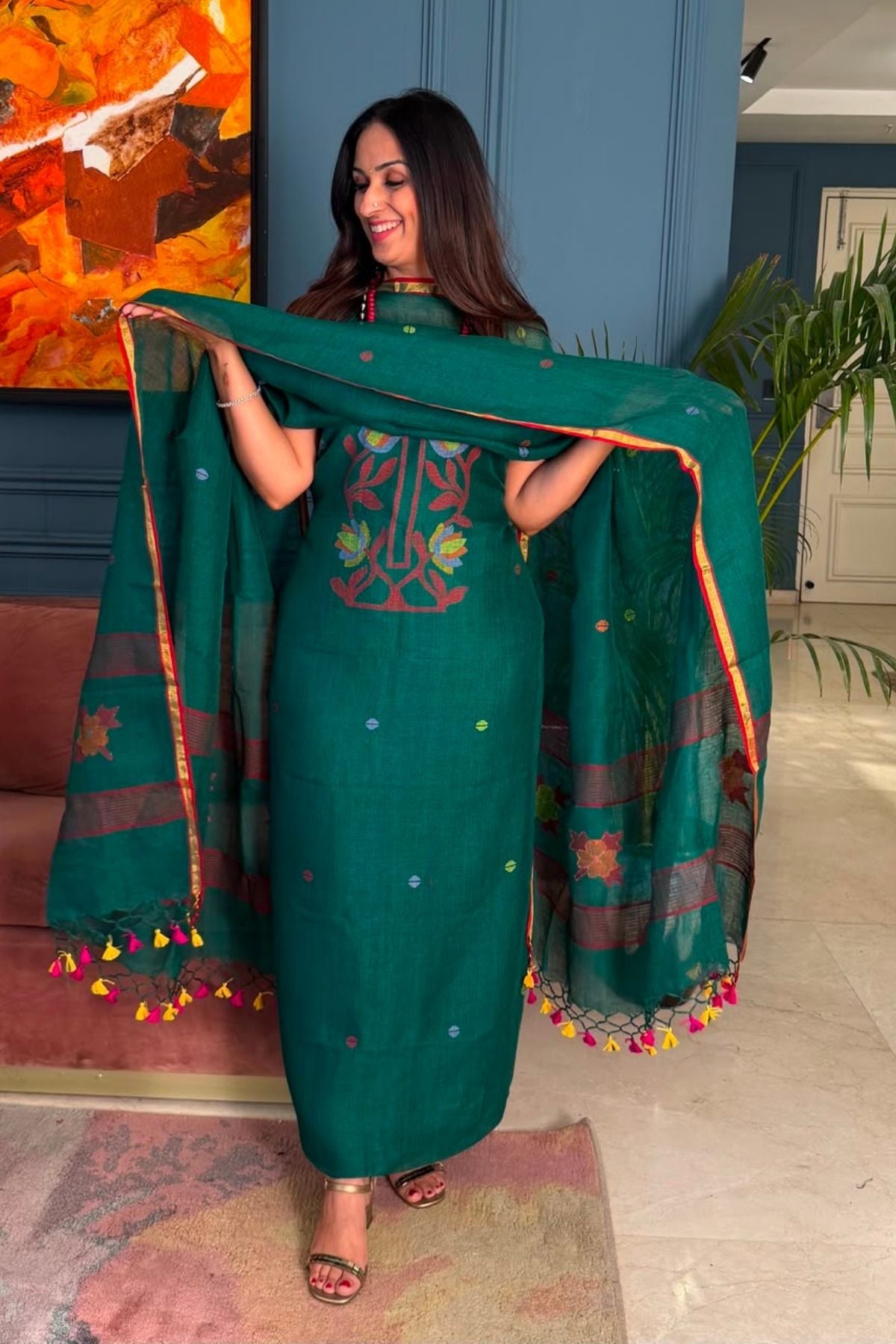 Jamdani weave kurta dupatta set on 100 count linen by linen!!