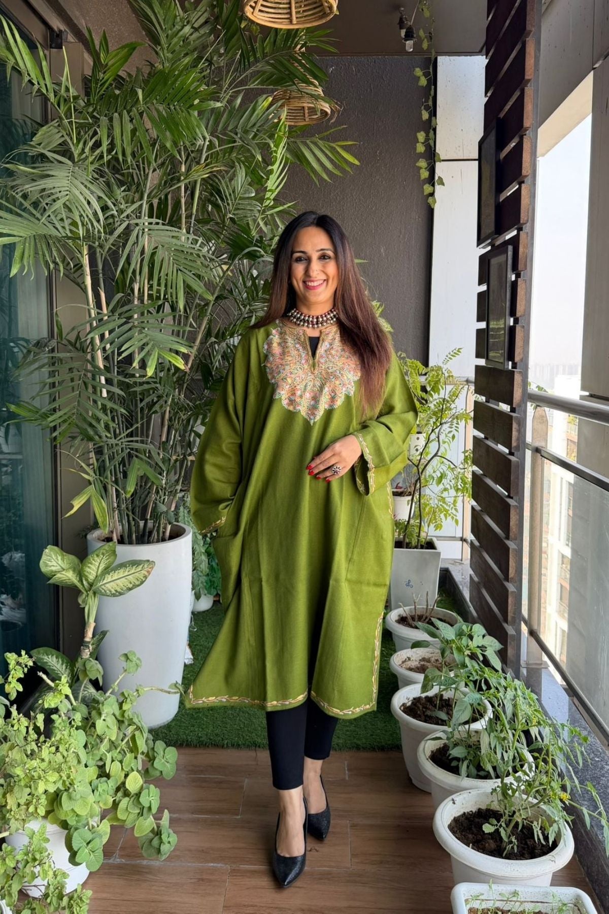 Woollen Kashmiri Phiran with Aari work