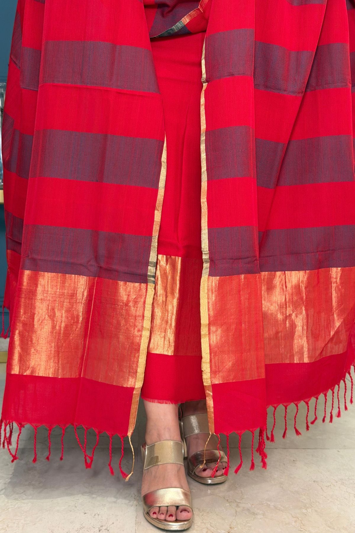 Maheshwari weave kurta dupatta set on cotton silk