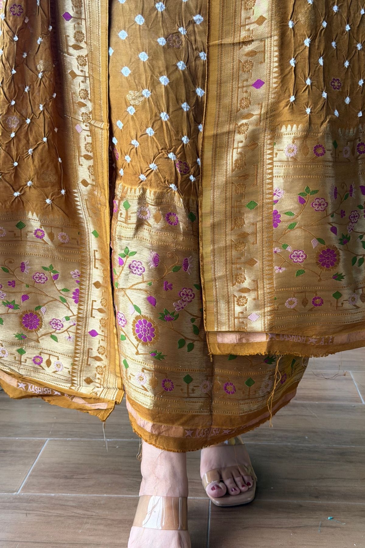 Pure gaji silk full set with hand done bandhani and zari weaving!!