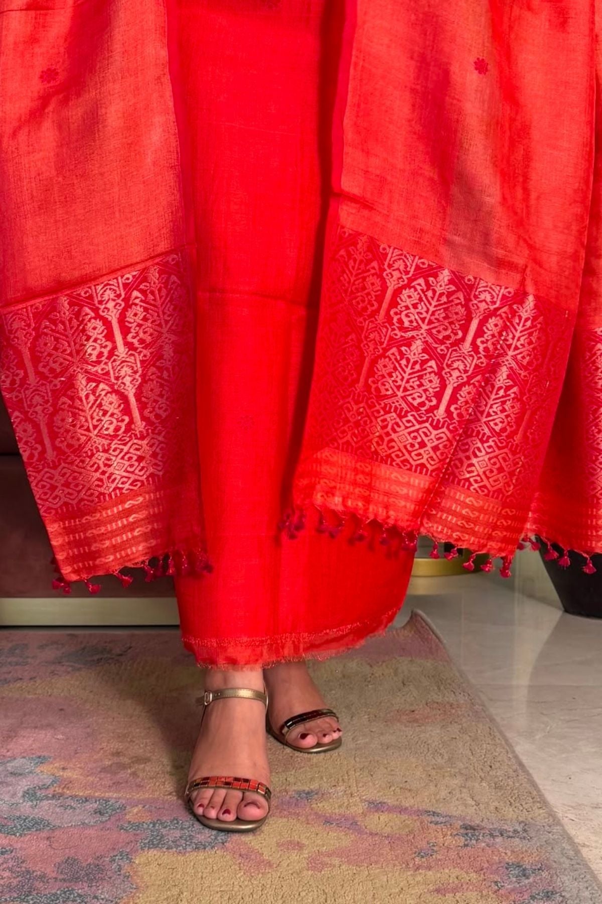 Tangail weave on Pure Tussar Silk -Kurta Dupatta set