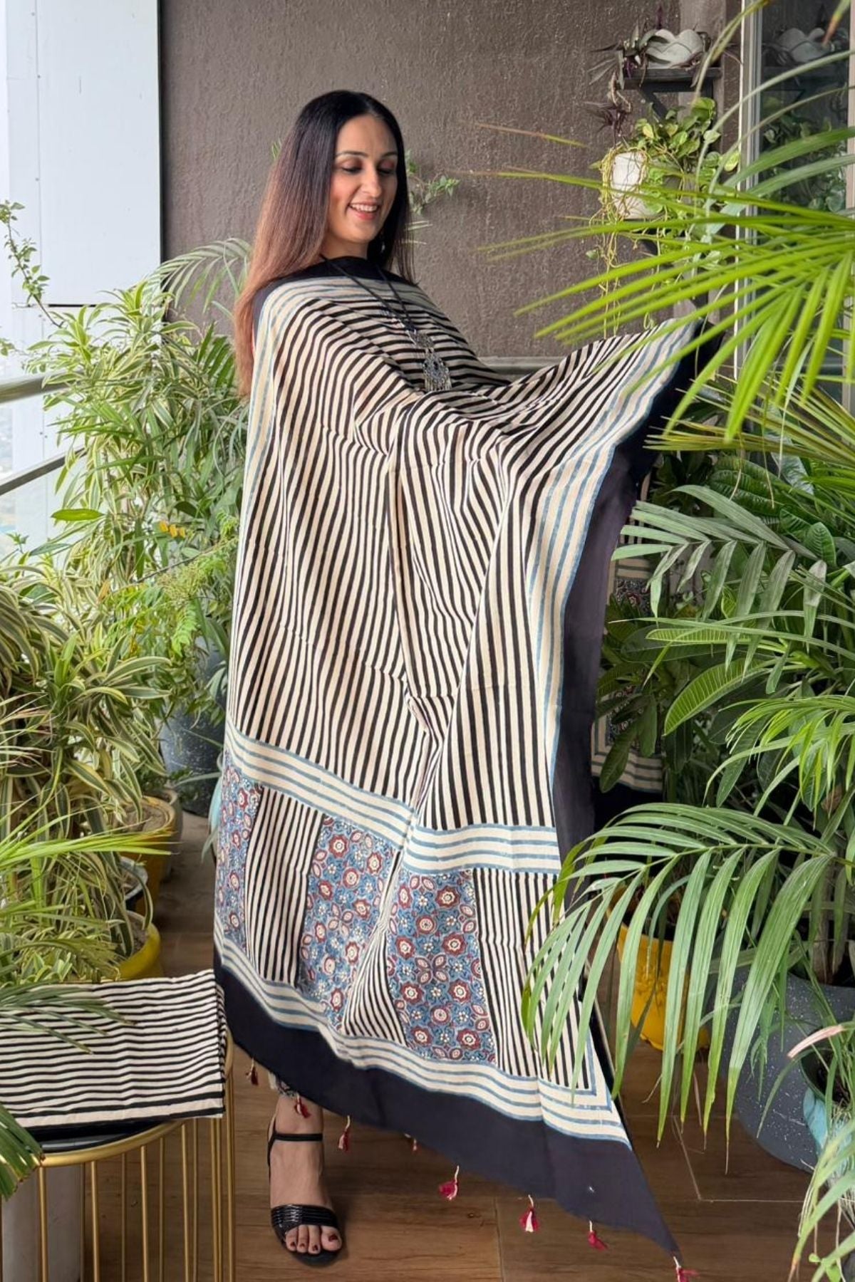 Handblocked Ajrakh Taj cotton full sets!!