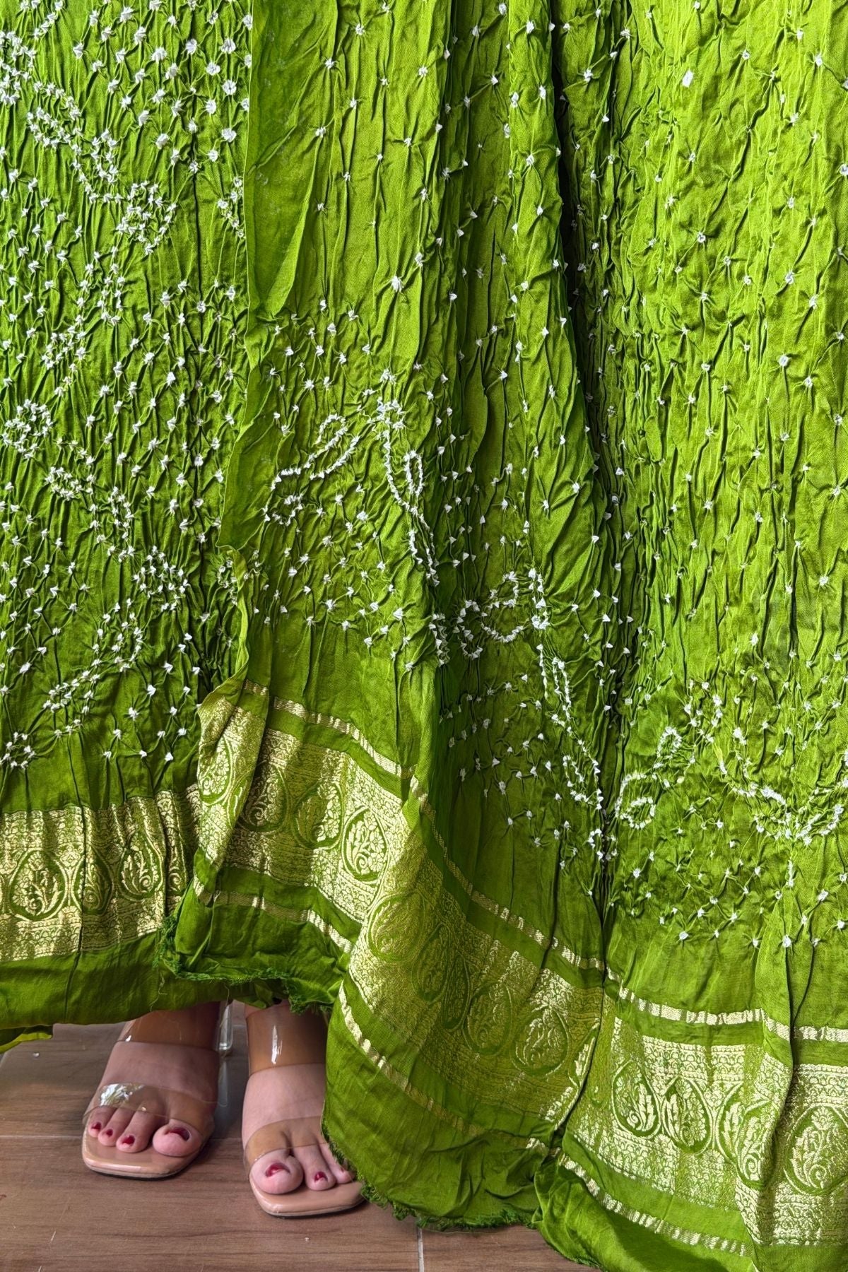 Pure modal silk full set with hand done bandhani and zari weaving!!