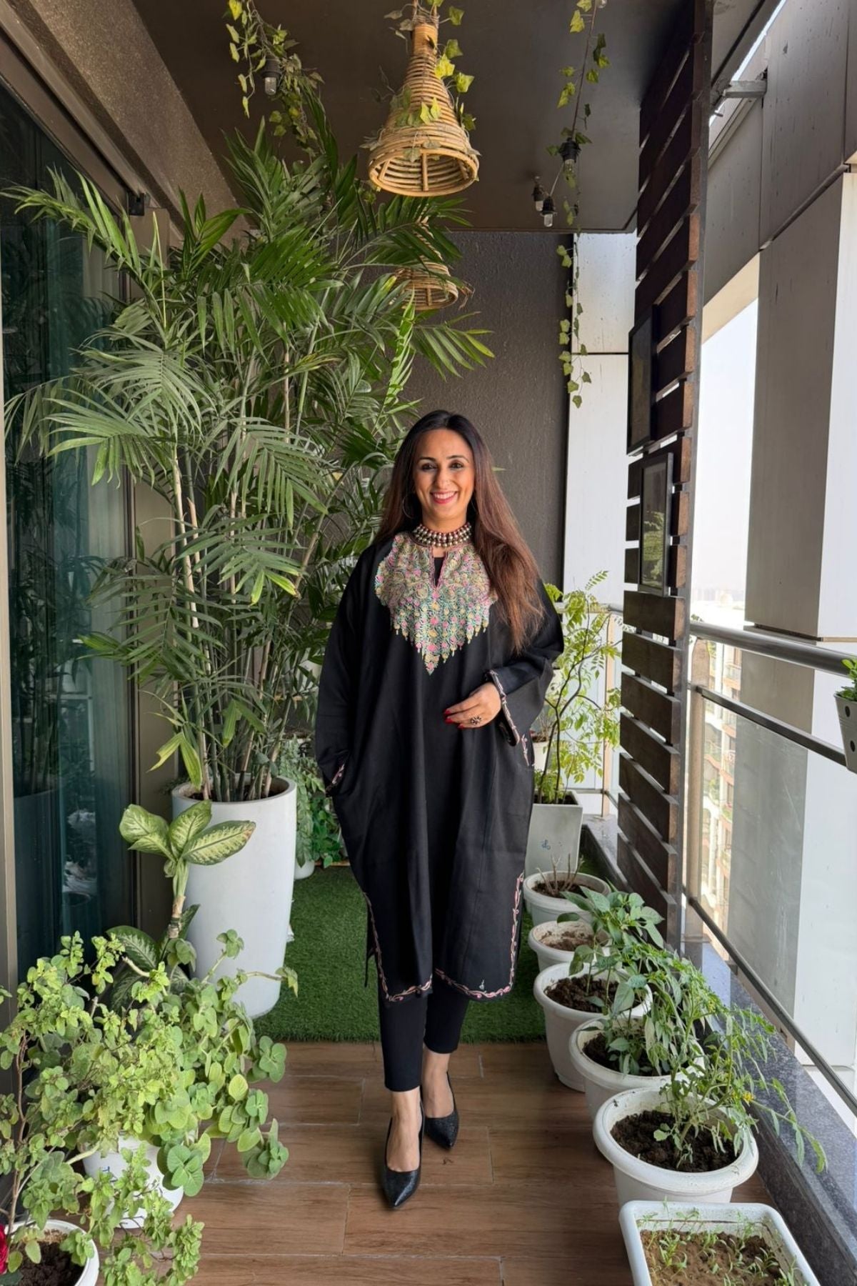 Woollen Kashmiri Phiran with Aari work