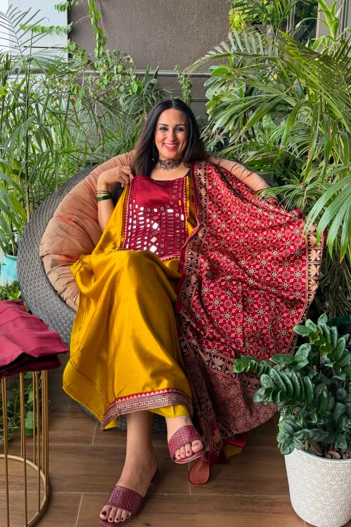 Handcrafted Kutch mirror work Mashru silk full sets!!