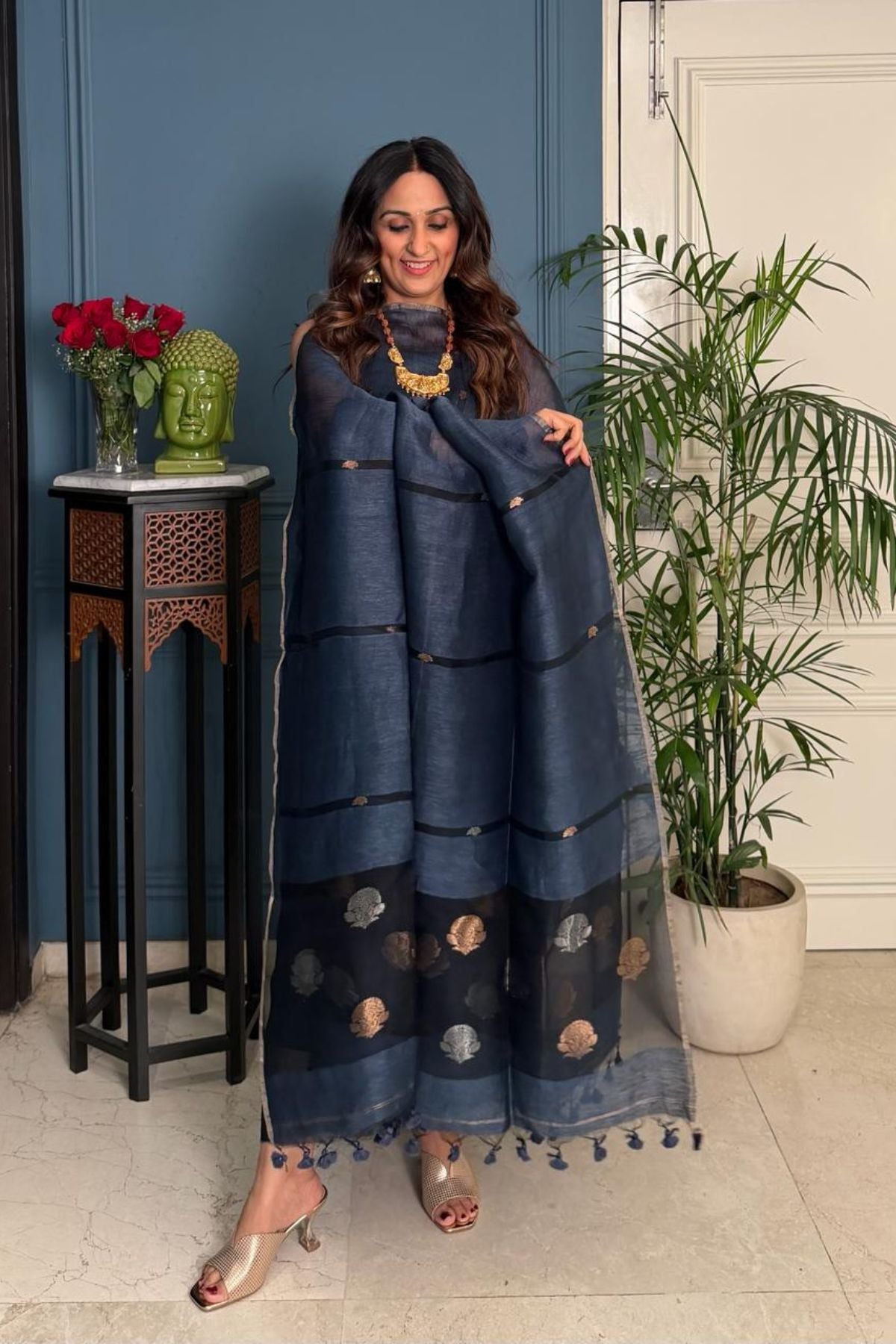 Premium quality pure silk linen kurta dupatta sets with Jamdani weave