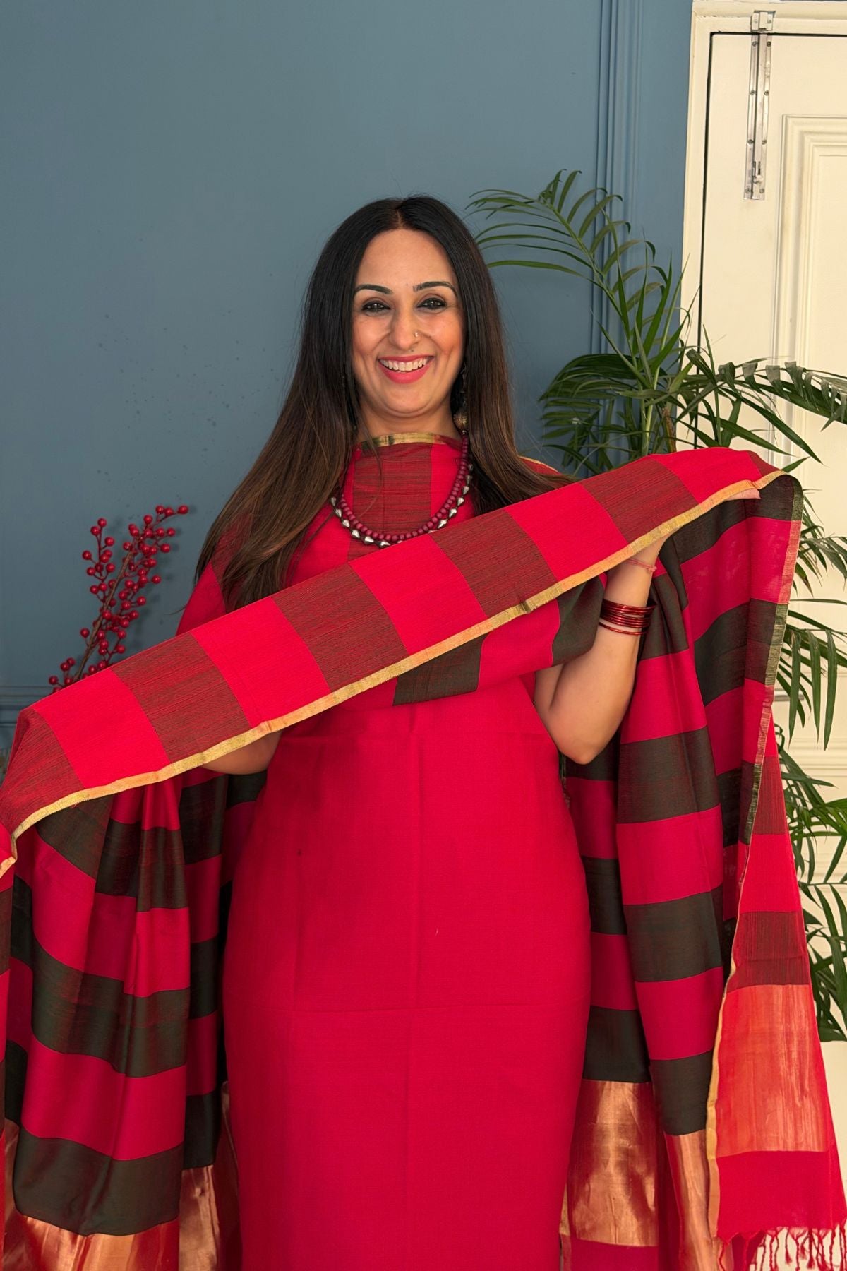 Maheshwari weave kurta dupatta set on cotton silk