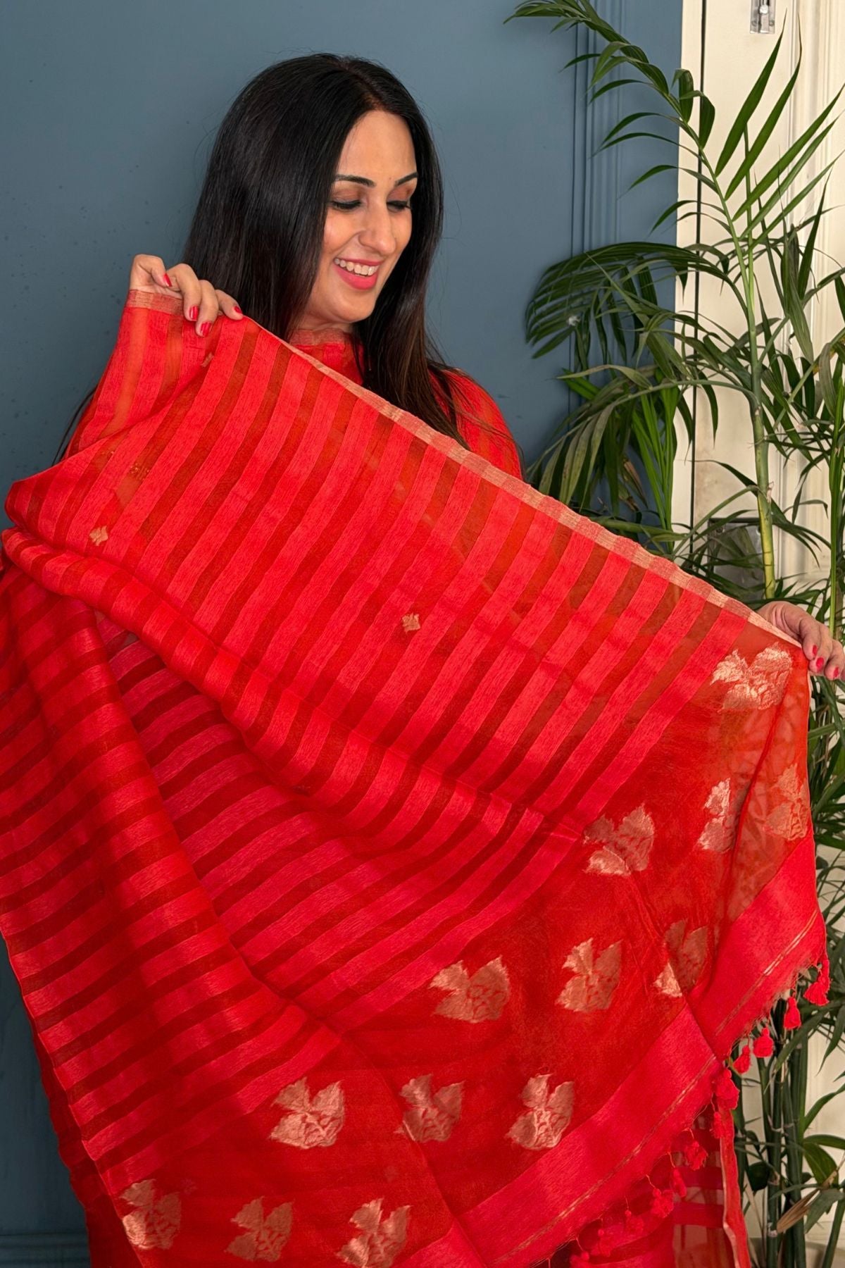 Premium quality pure silk linen kurta dupatta sets with Jamdani weave