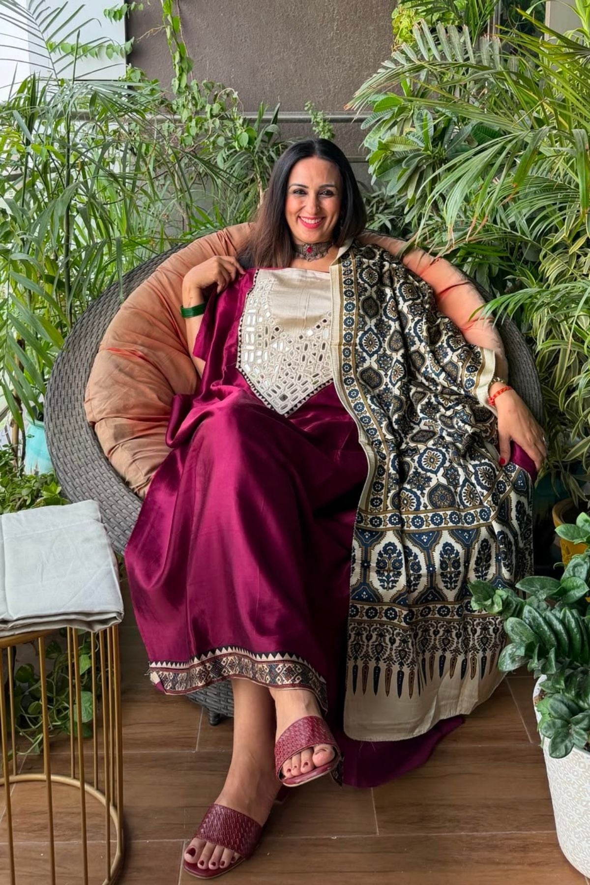 Handcrafted Kutch mirror work Mashru silk full sets!!