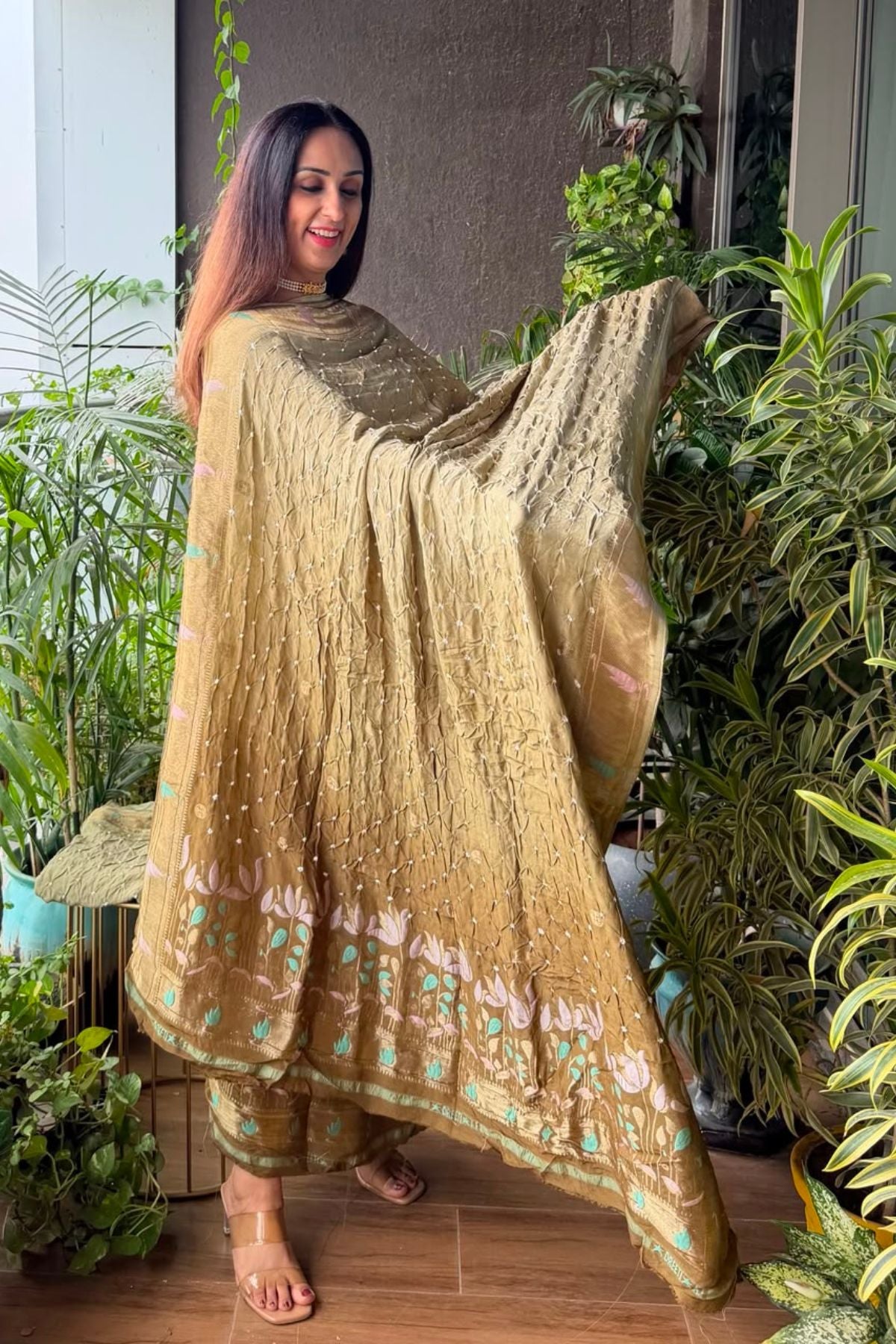 Pure modal silk full set with hand done bandhani and zari weaving!!