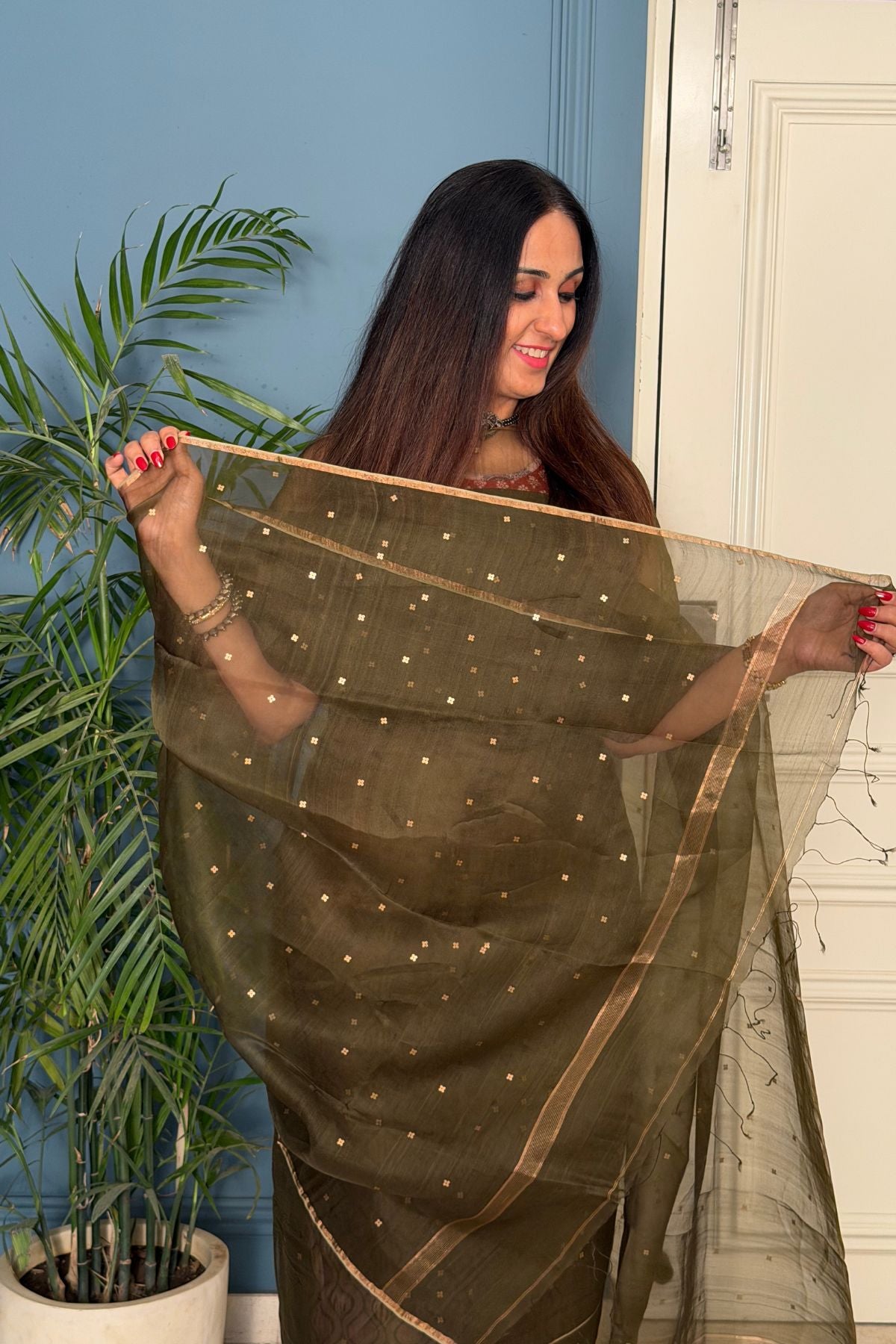 Pure Kora Muslin kurta dupatta set with pocket sequins weave!!
