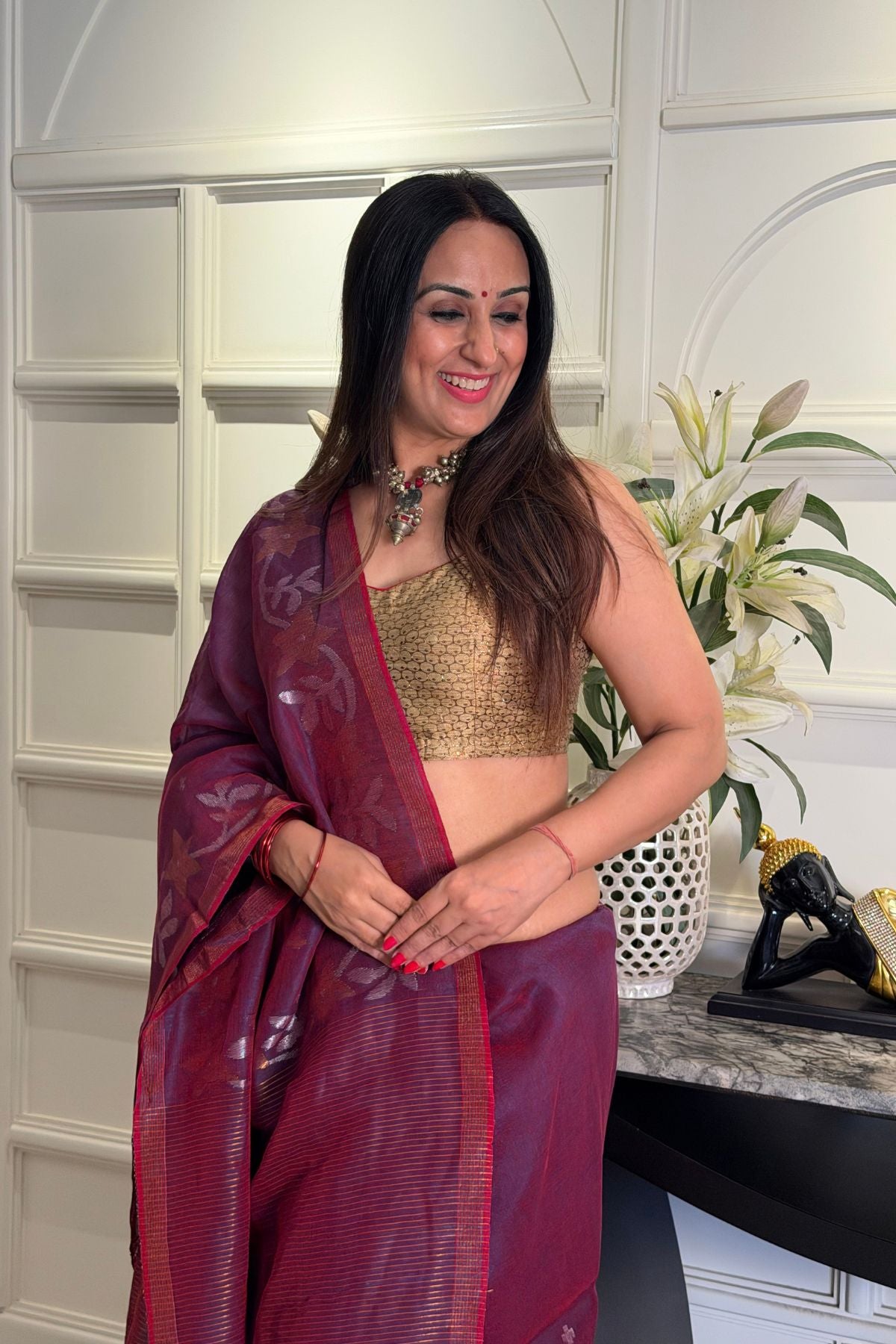 Handwoven Jamdani Linen Saree
