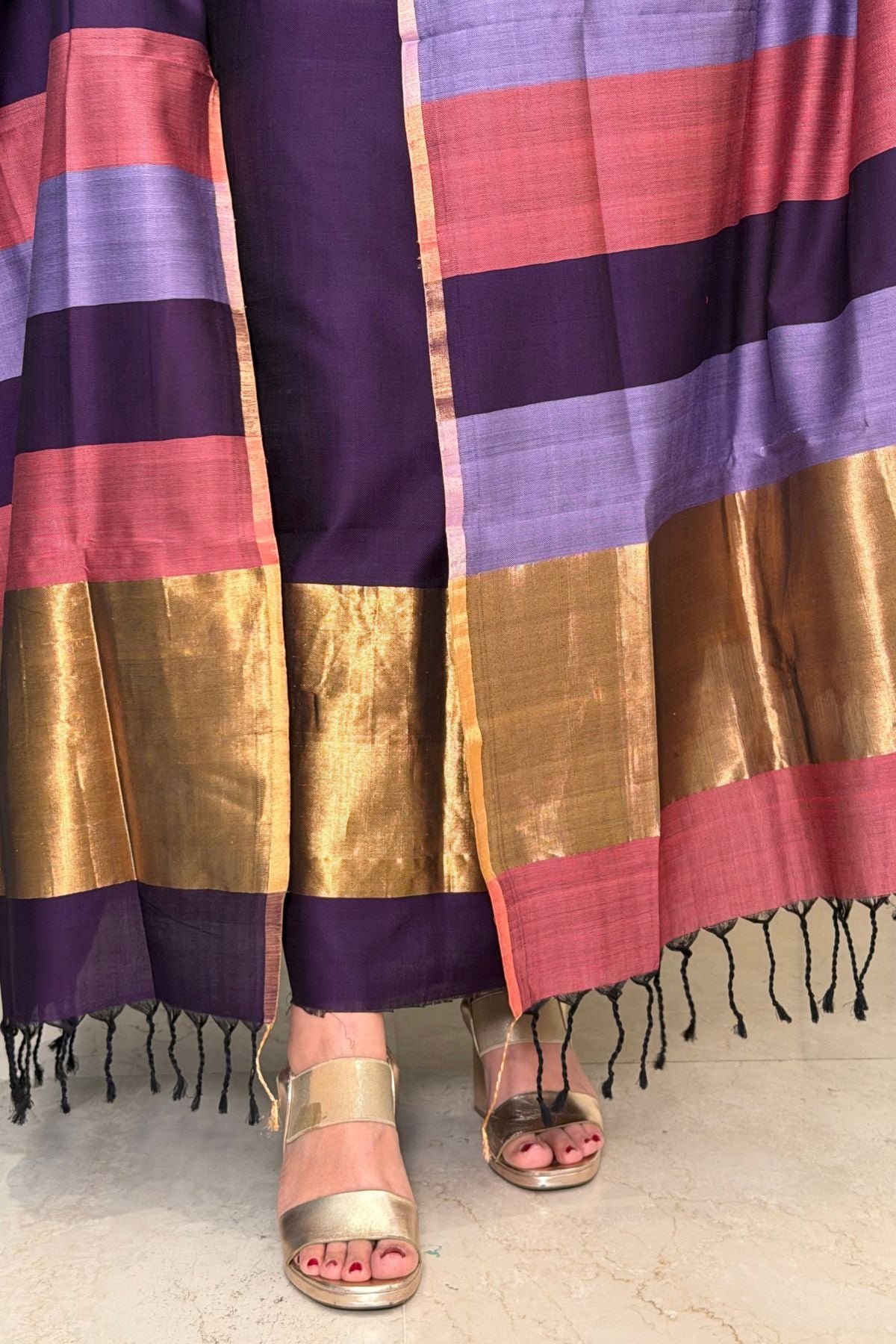 Maheshwari weave kurta dupatta set on cotton silk