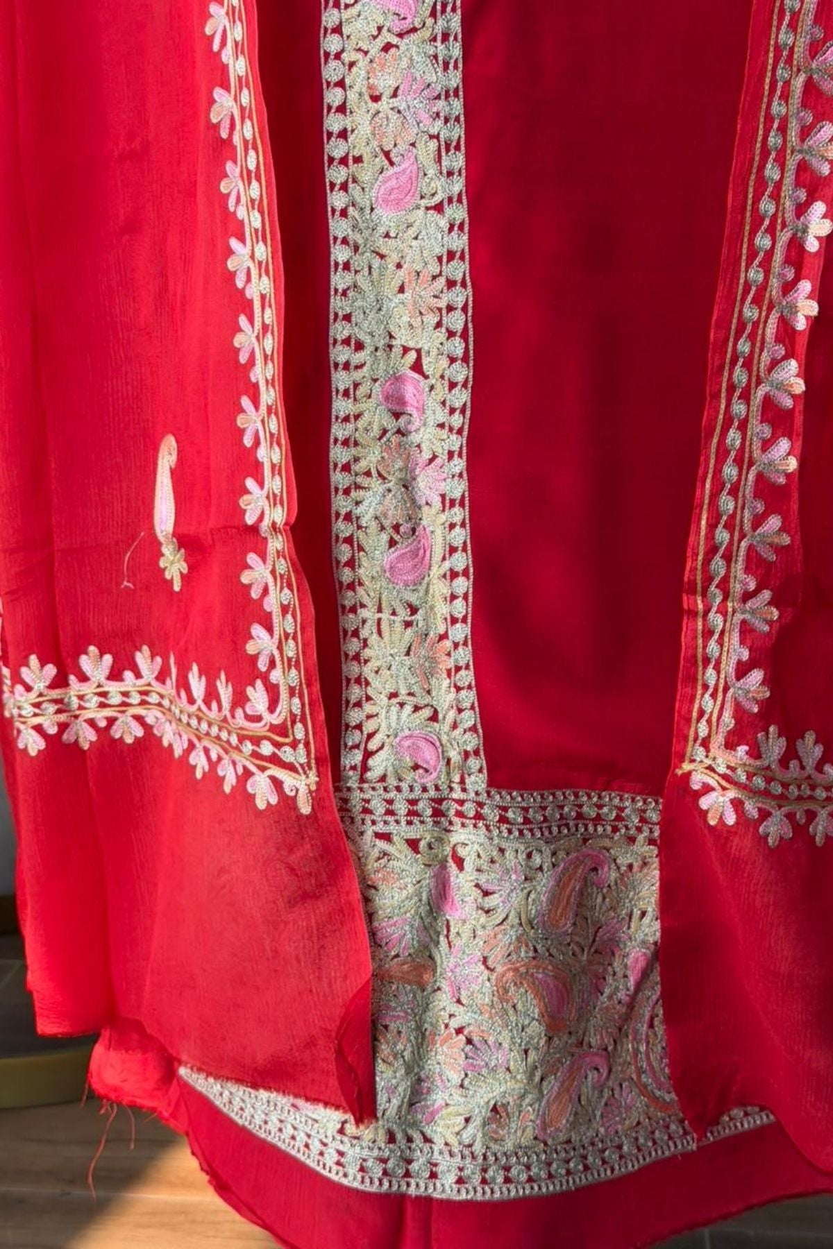 Kashmiri Aari embroidery on premium crepe full sets!!