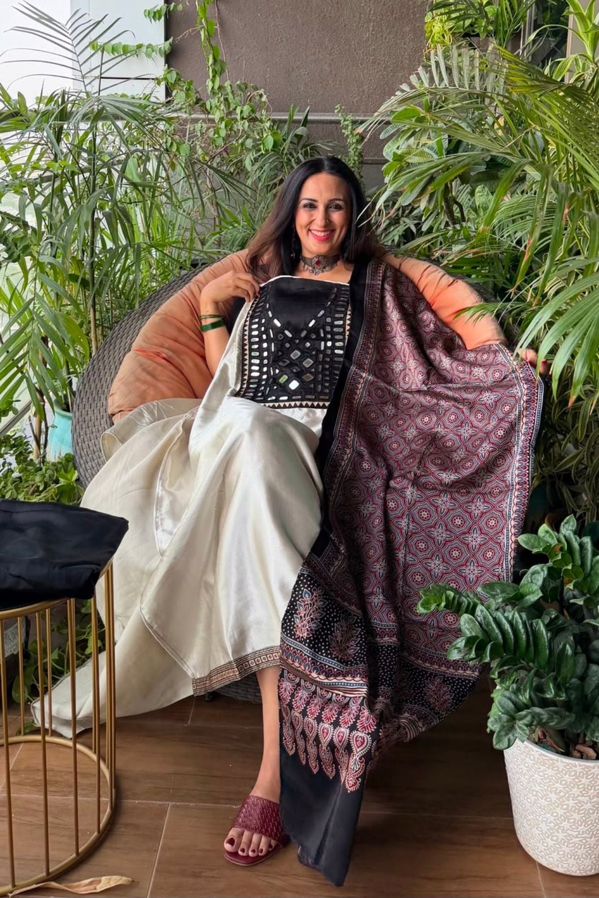 Handcrafted Kutch mirror work Mashru silk full sets!!